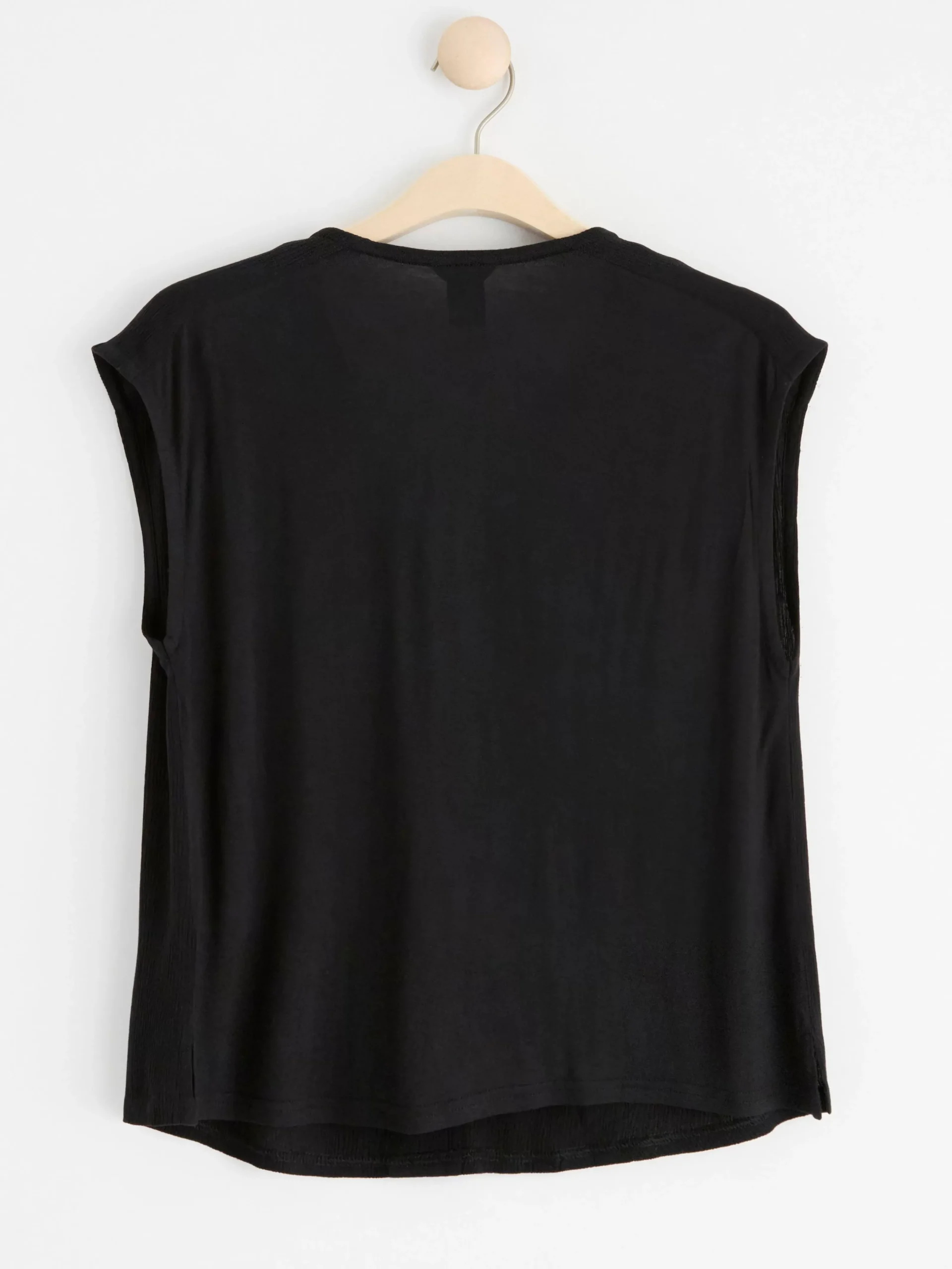 Toppar & T-Shirts>Lindex Armlos Topp Med V-Ringning Och Struktur Black