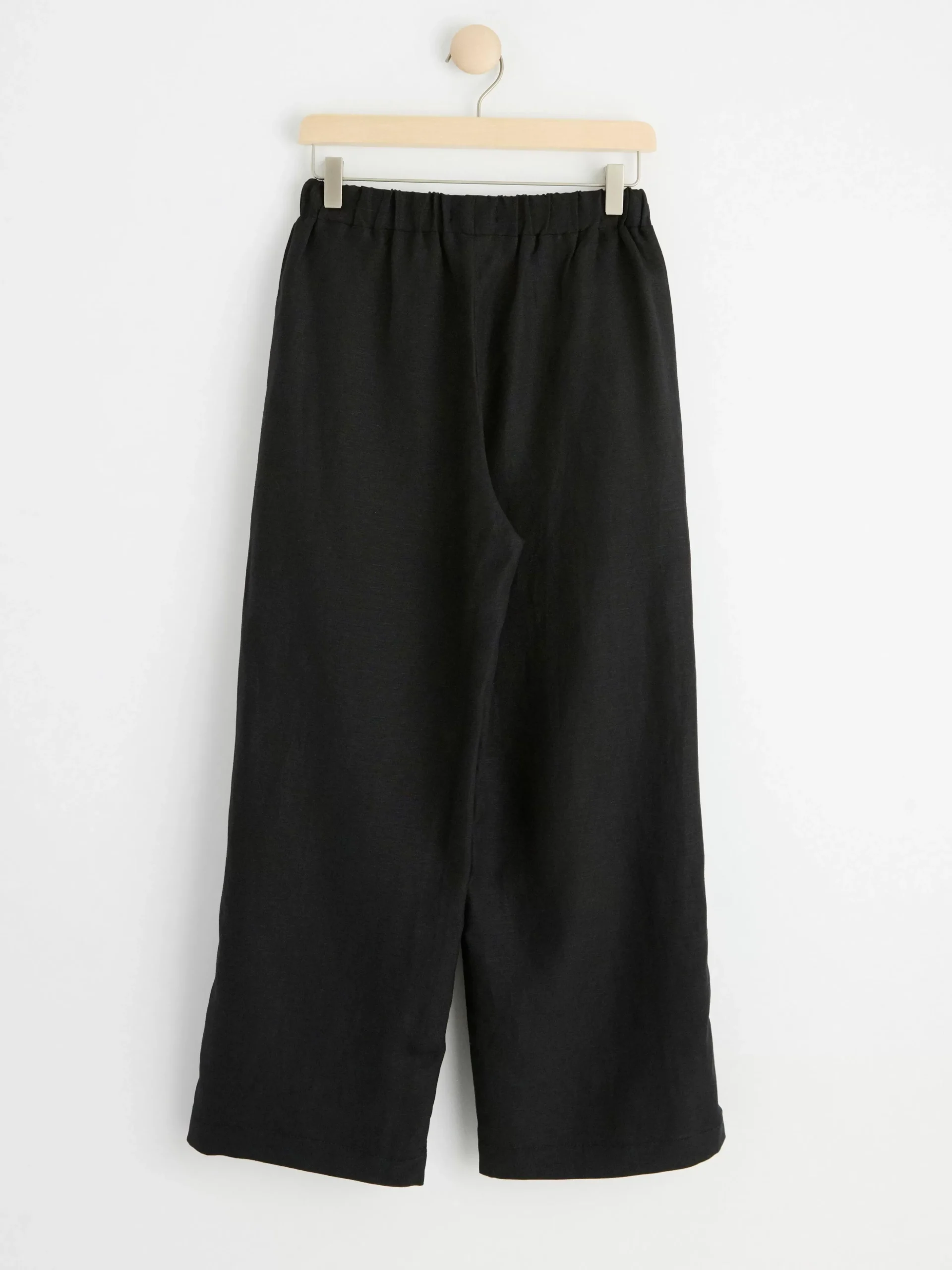 Byxor>Lindex Bella Rak Croppad Byxa I Linne Black