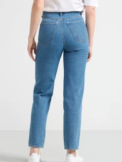Jeans><noscript><img width=