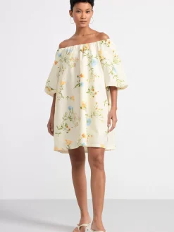 Klänningar>Lindex Blommig Klanning Med Puffarm Light White