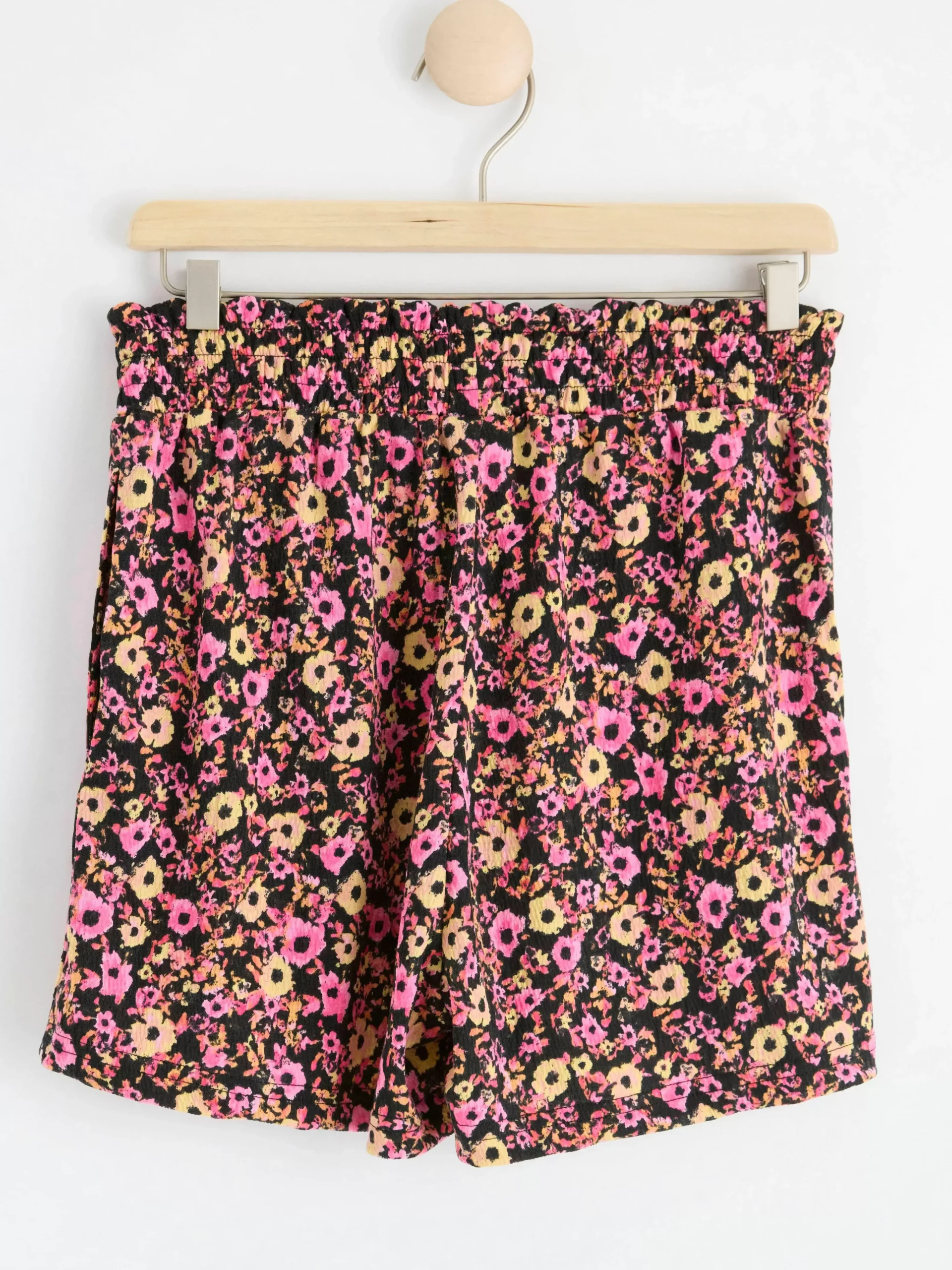 Byxor & Leggings>Lindex Blommiga Trikashorts Black