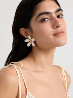 Accessoarer>Lindex Blomorhangen White