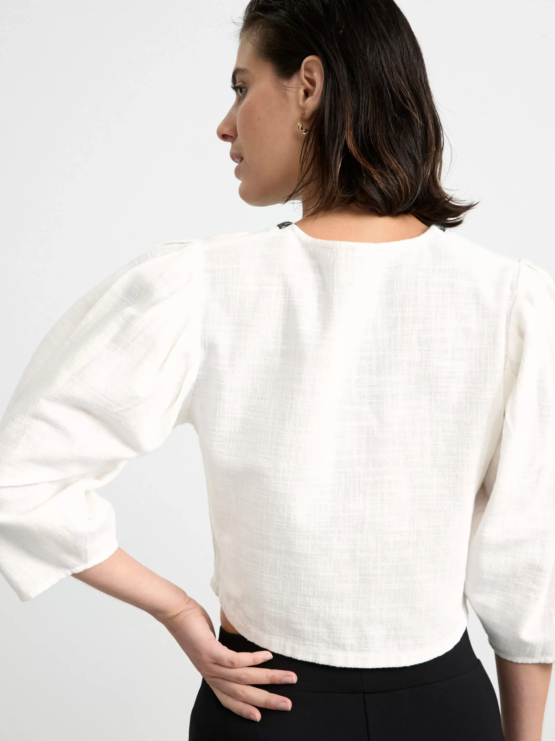 Blusar & Skjortor>Lindex Blus Med Brodyr Light White