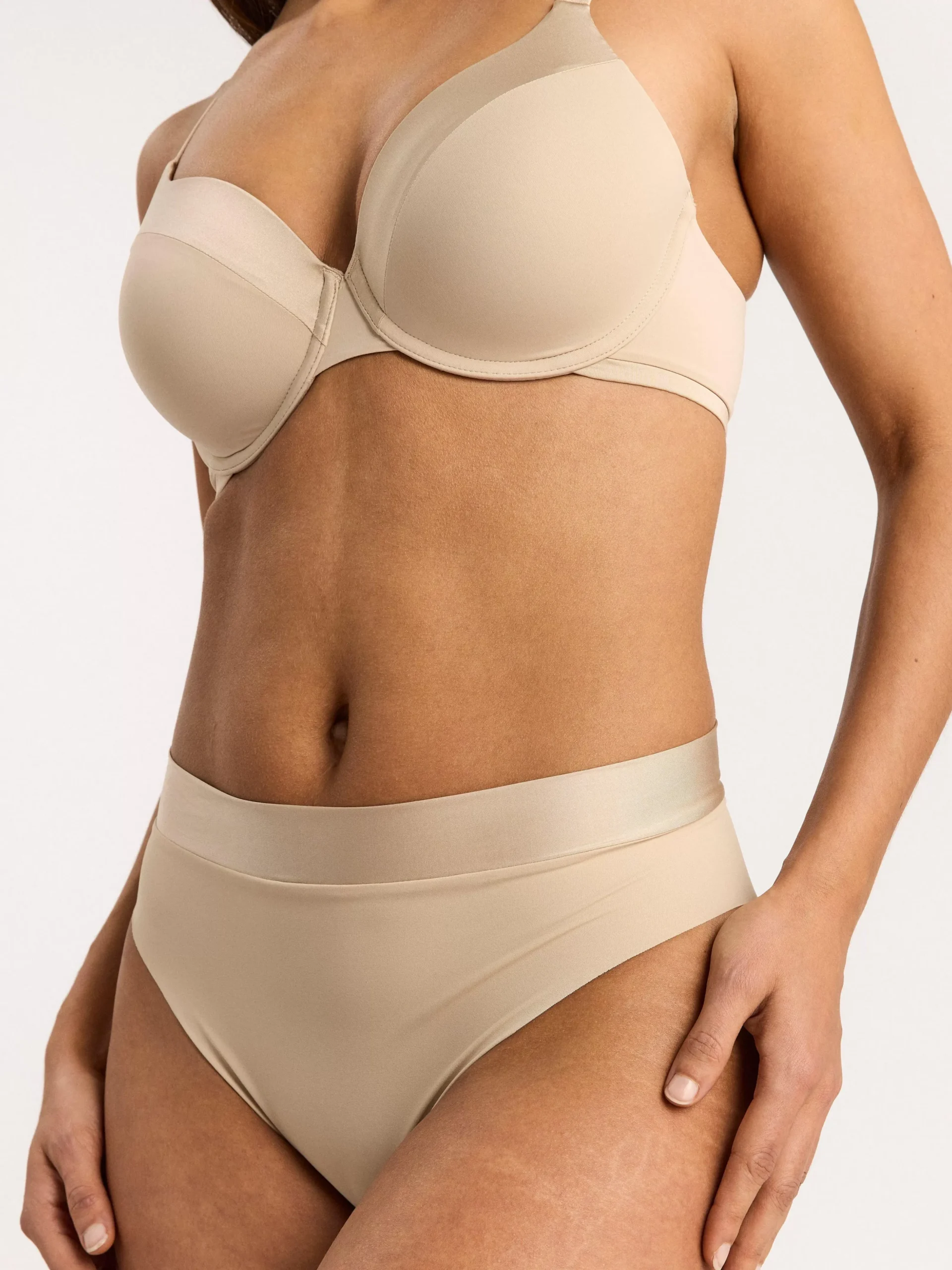 Trosor>Lindex Brazilian High Trosa Beige