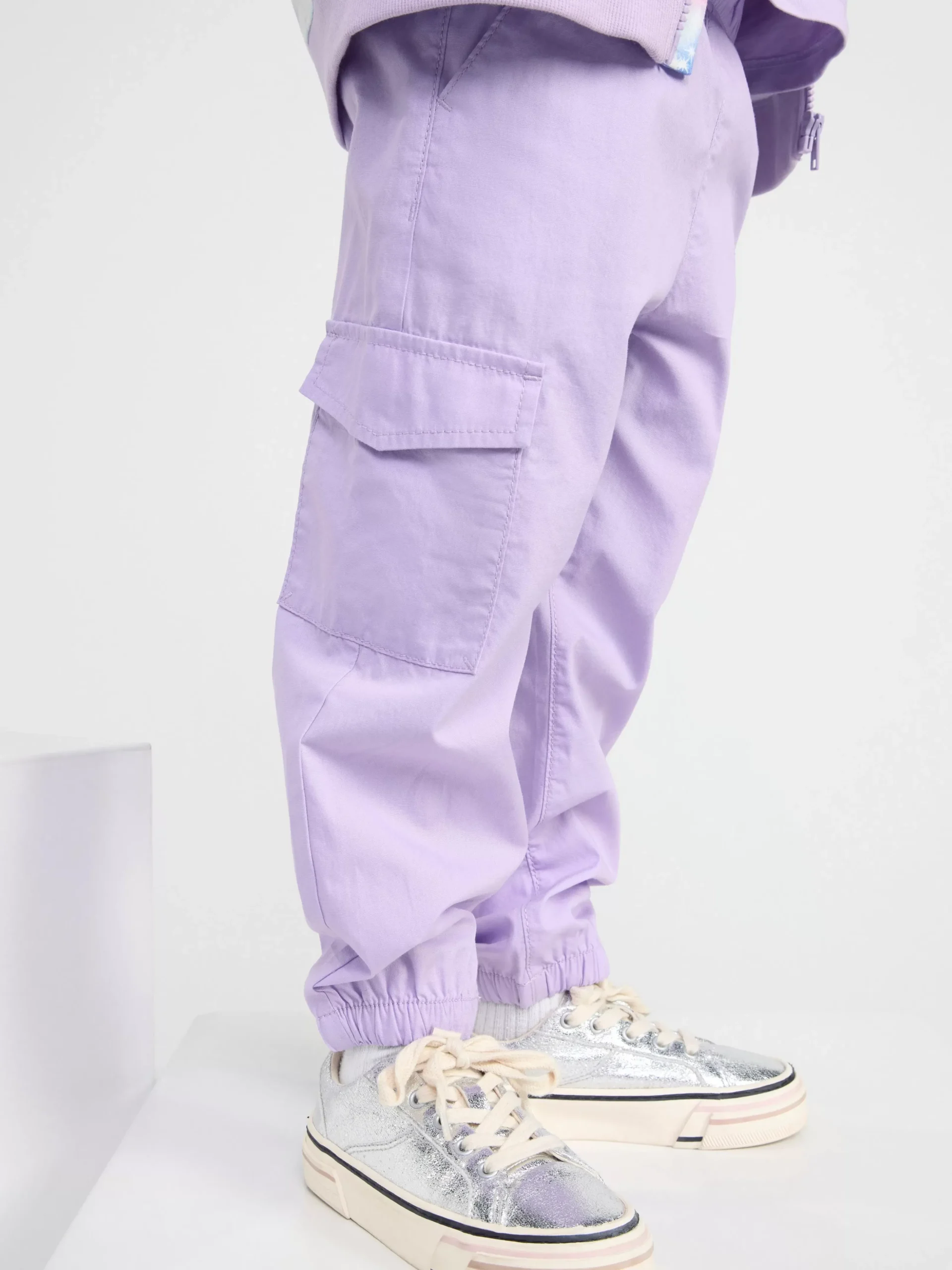 Byxor & Leggings>Lindex Cargobyxa Med Normalhog Midja Och Rakt Ben Light Lilac