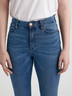 Jeans><noscript><img width=