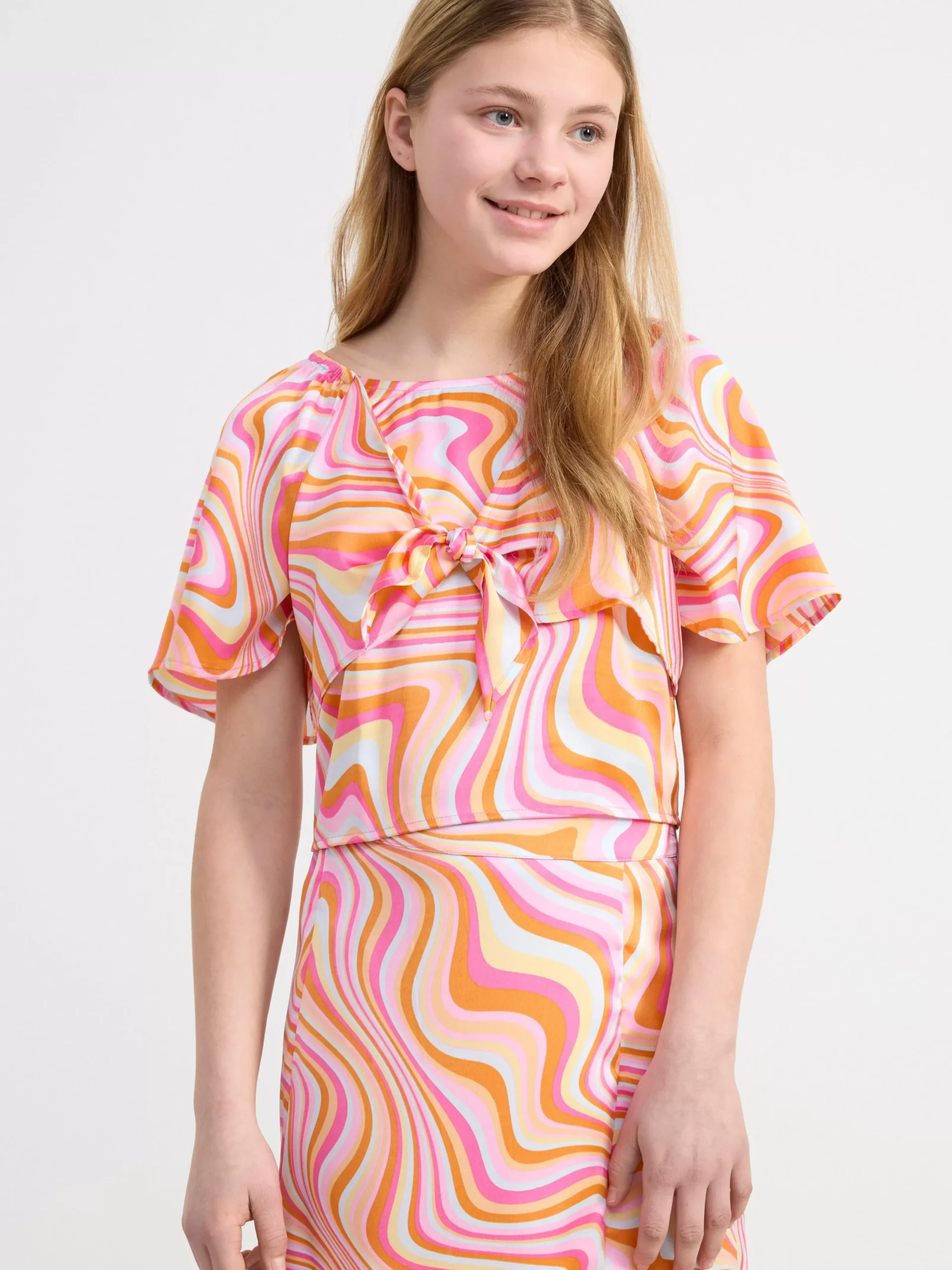 Toppar & T-Shirts>Lindex Croppad Satinblus Light Orange