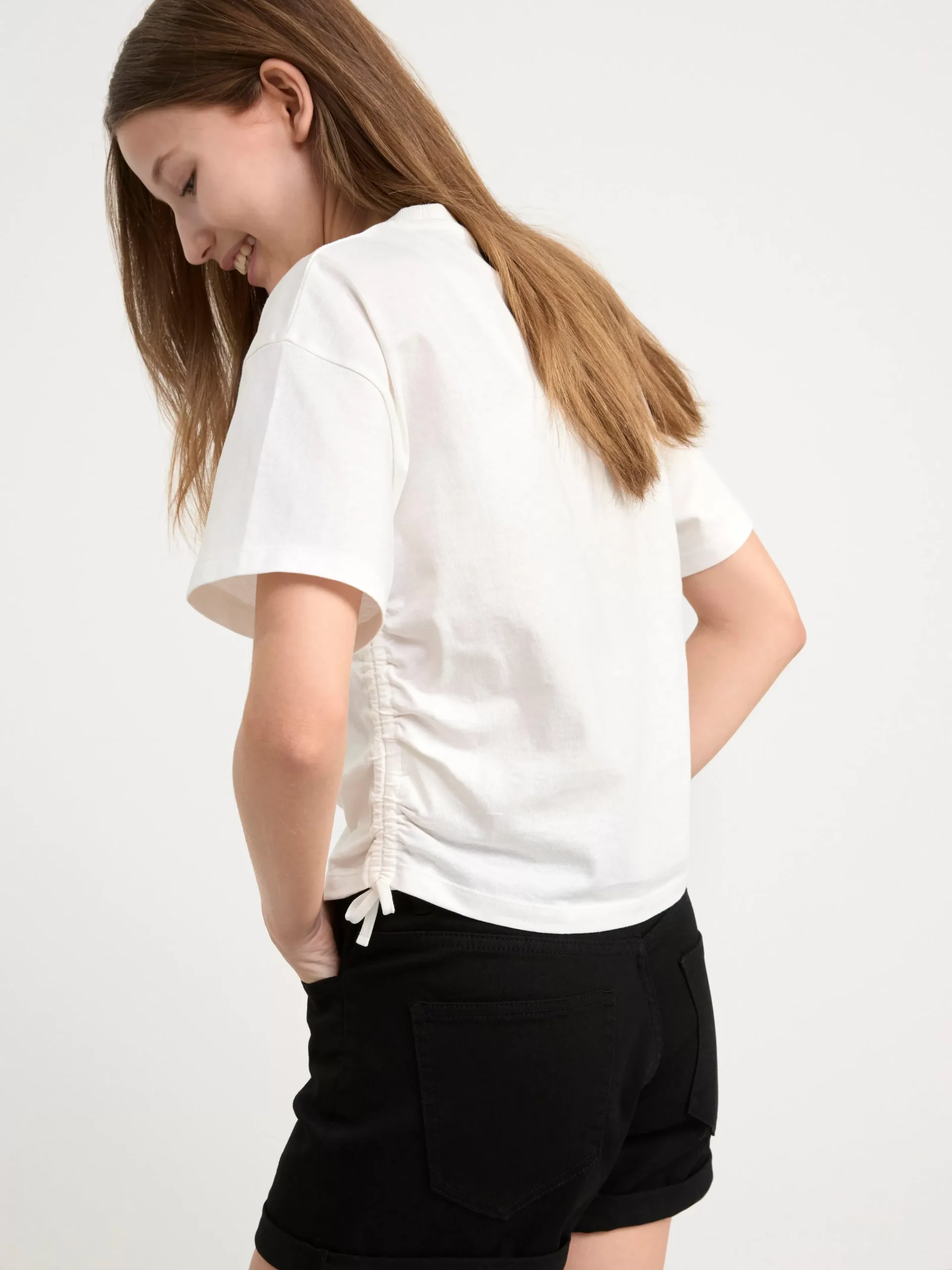 Toppar & T-Shirts>Lindex Croppad T-Shirt Med Tryck Och Rynkdetaljer Off White
