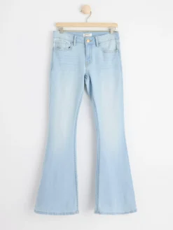 Jeans><noscript><img width=