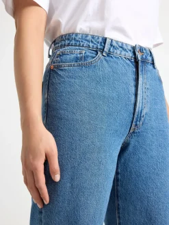 Jeans><noscript><img width=