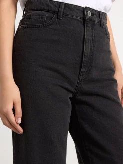 Jeans><noscript><img width=