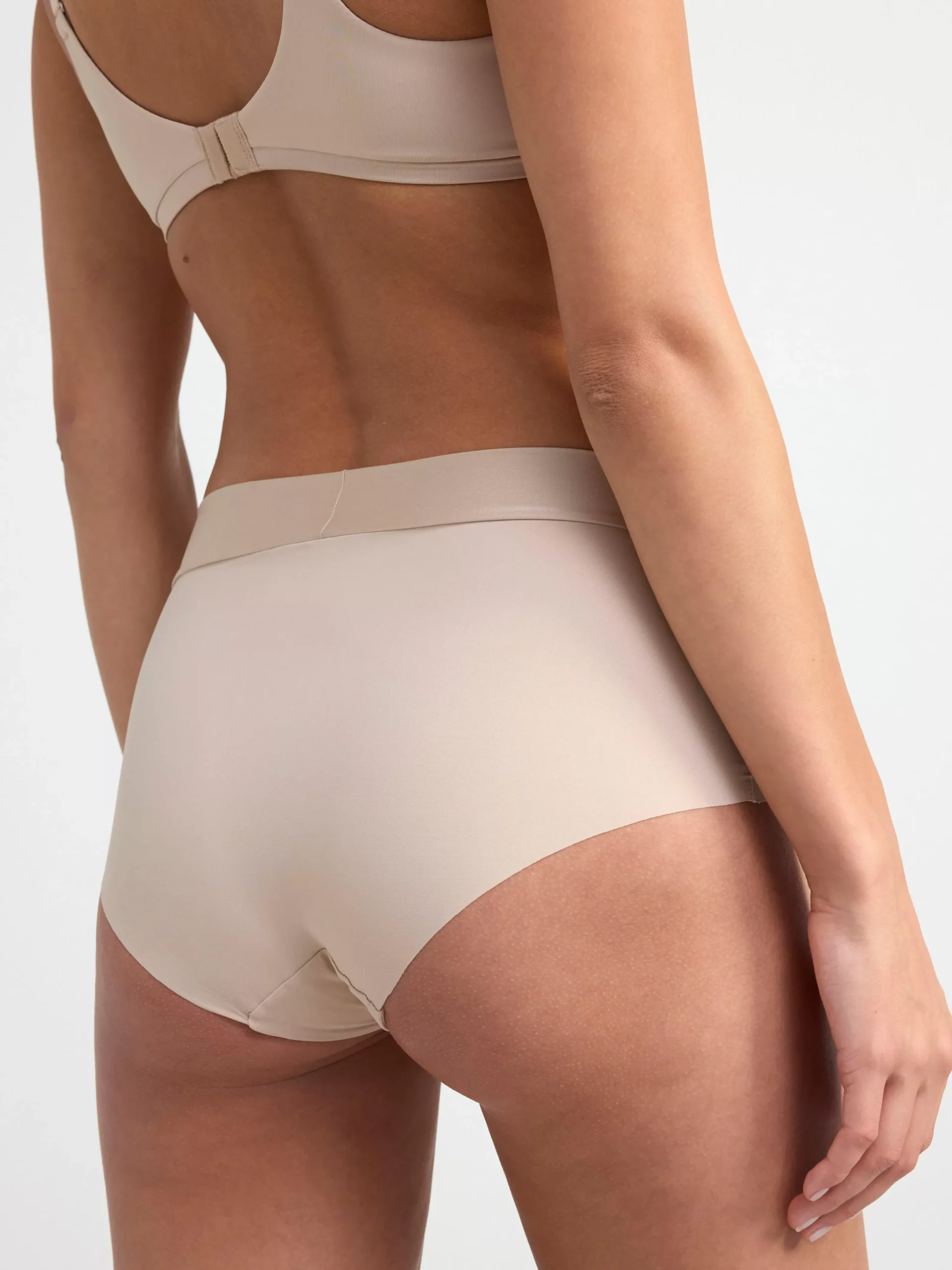 Trosor>Lindex Invisible Regular Waist Trosa Beige