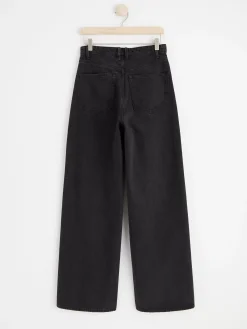 Jeans><noscript><img width=
