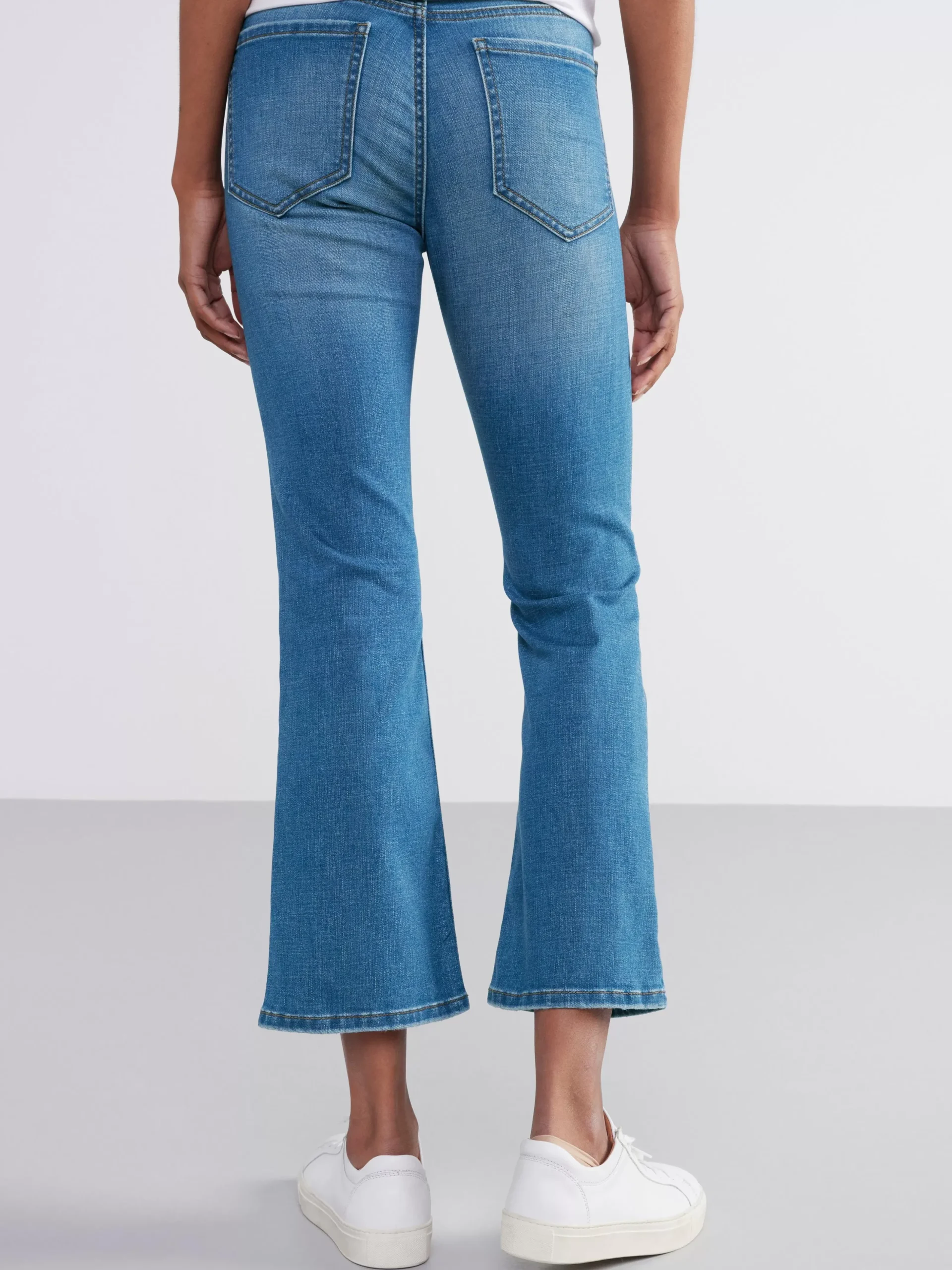 Jeans>Lindex Karen Utsvangda Croppade Jeans Light Denim
