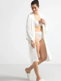 Nattplagg>Lindex Kimono I Satin Light White