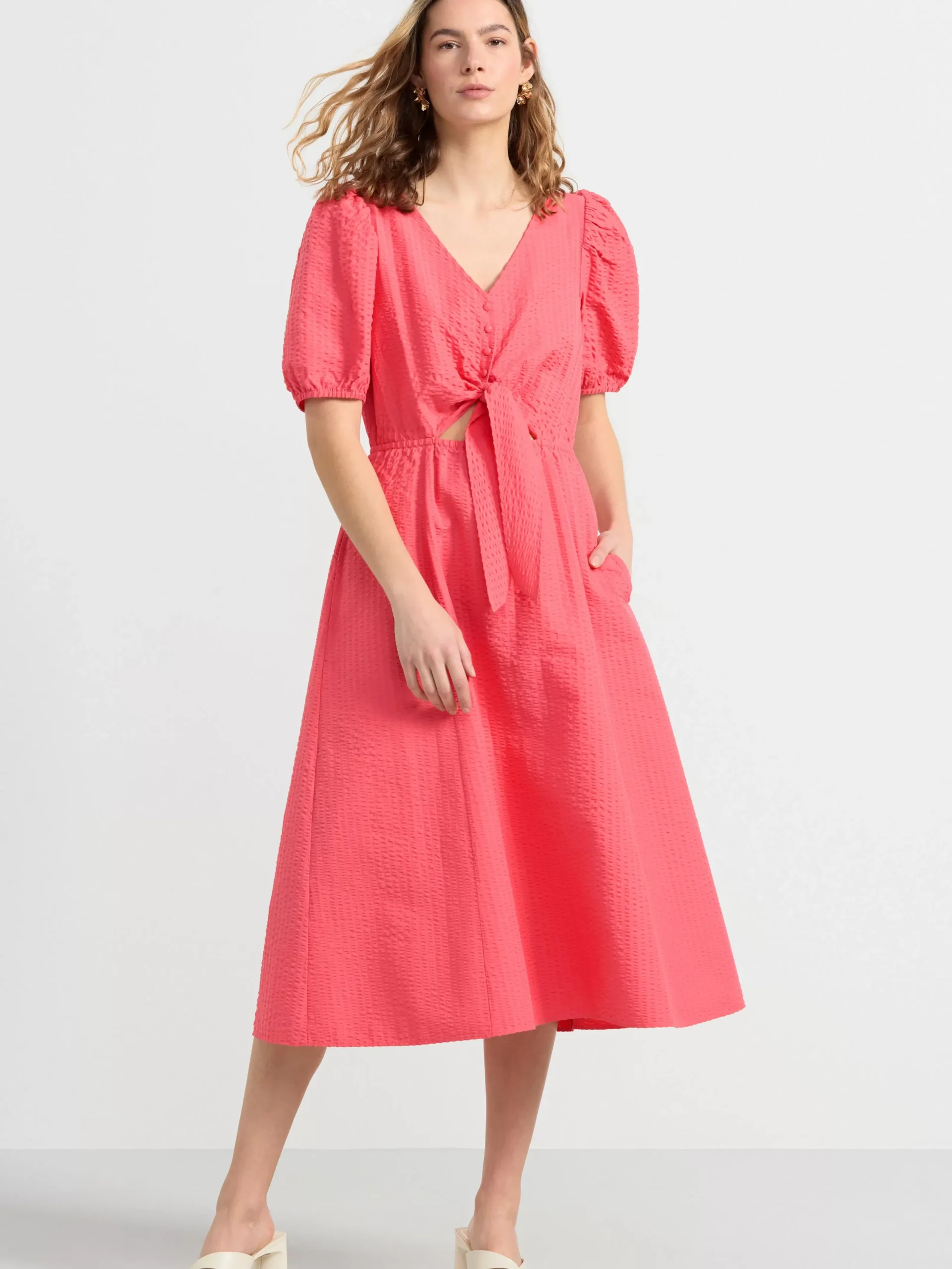 Klänningar>Lindex Klanning I Backebolja Med Puffarm Dark Pink
