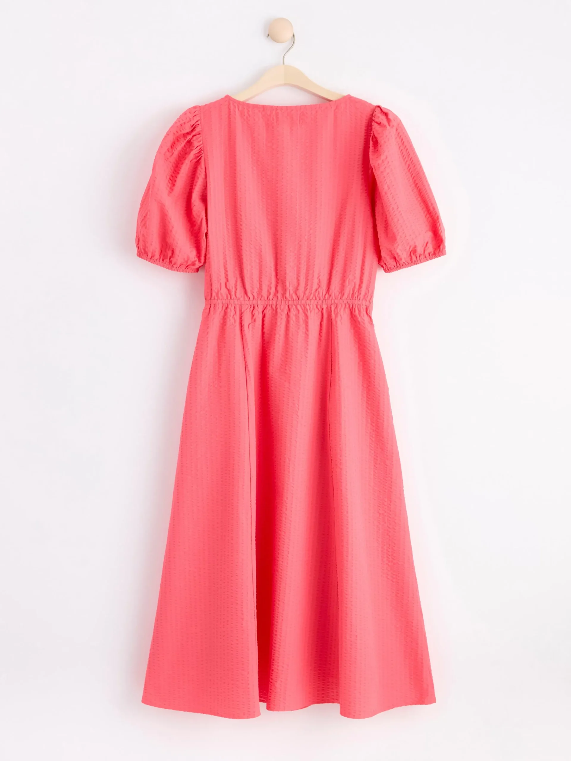 Klänningar>Lindex Klanning I Backebolja Med Puffarm Dark Pink
