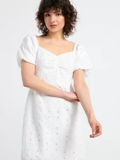 Klänningar>Lindex Klanning Med Broderie Anglaise Off White