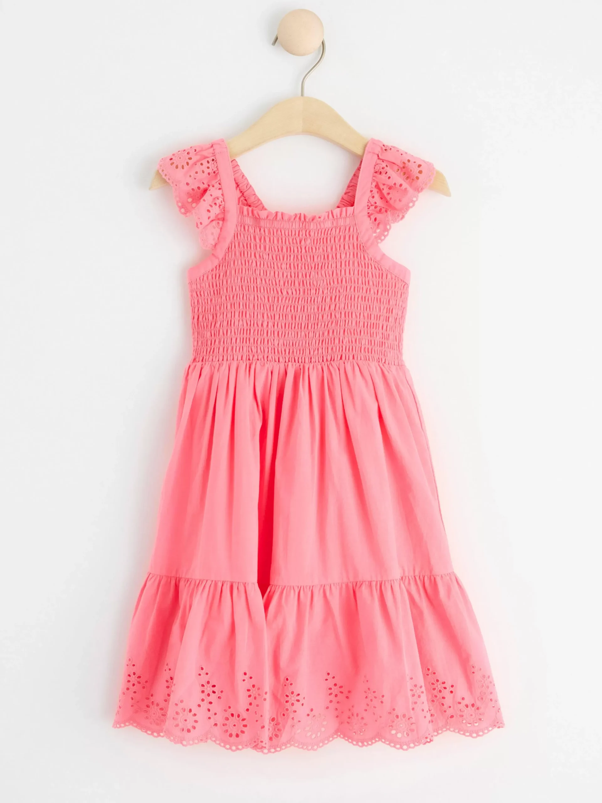 Klänningar>Lindex Klanning Med Smock Och Broderie Anglaise Pink