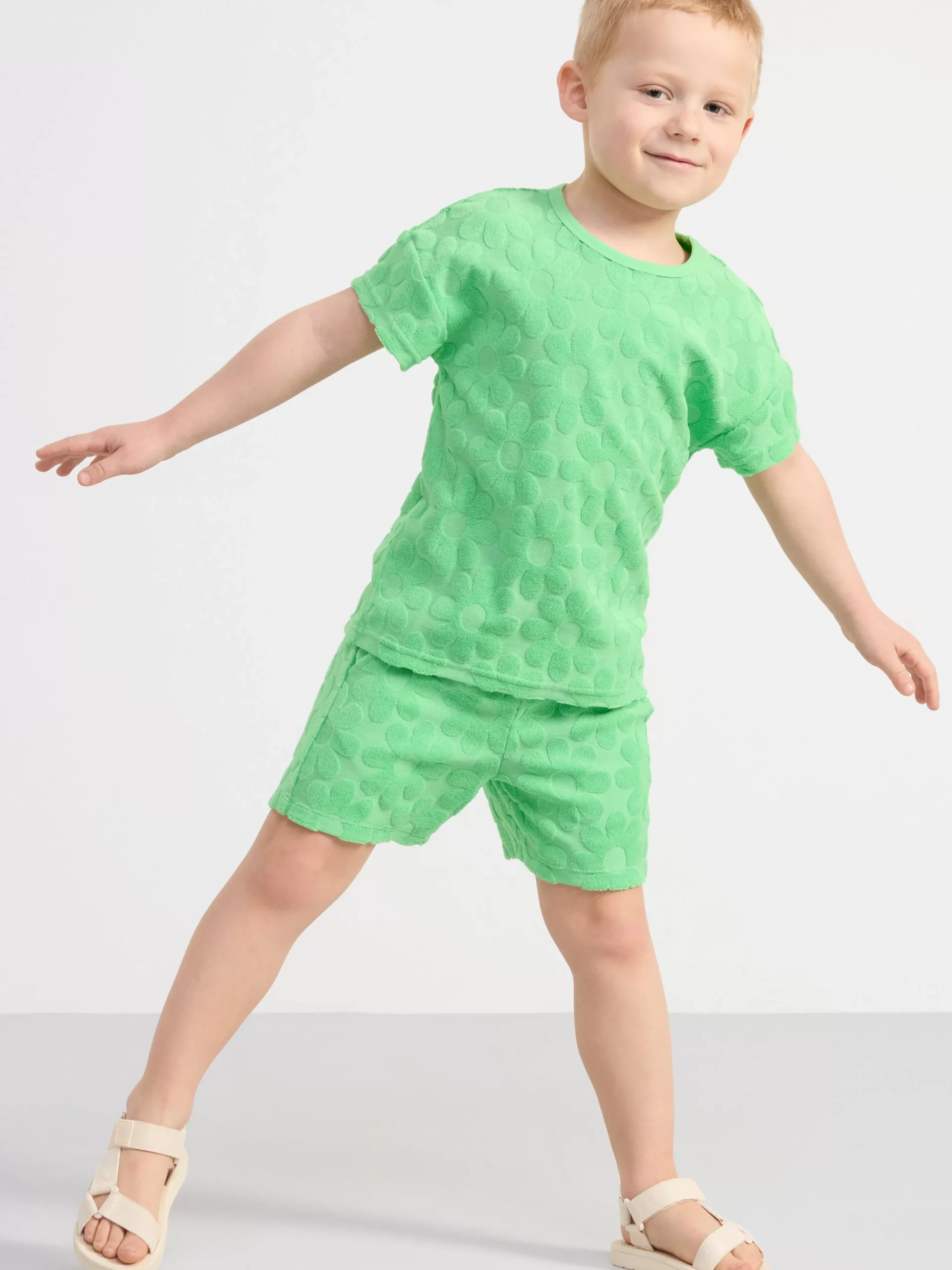 Toppar & T-Shirts>Lindex Kortarmad Blommig Frottetopp Green