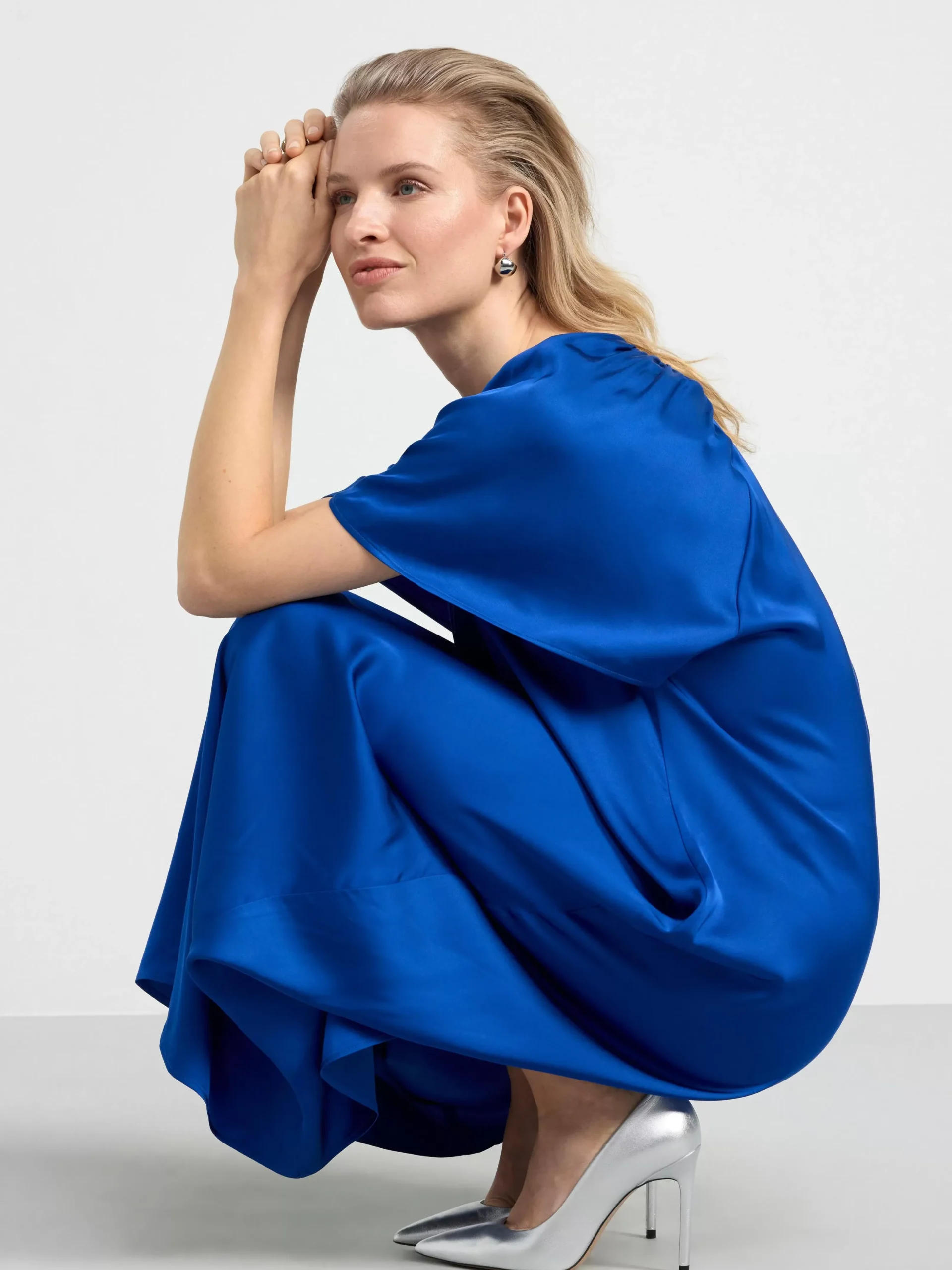 Klänningar>Lindex Kortarmad Satinklanning Blue