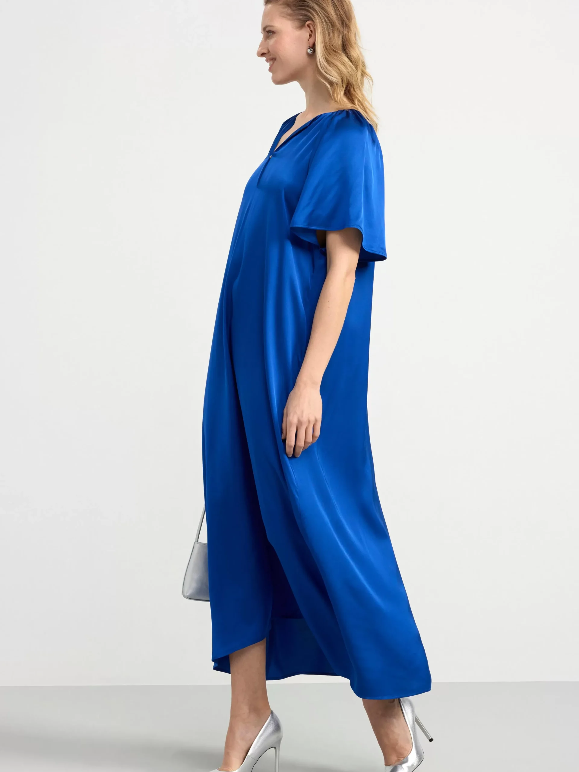 Klänningar>Lindex Kortarmad Satinklanning Blue