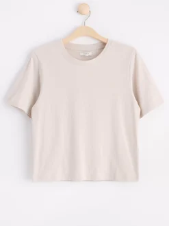 Toppar & T-Shirts><noscript><img width=