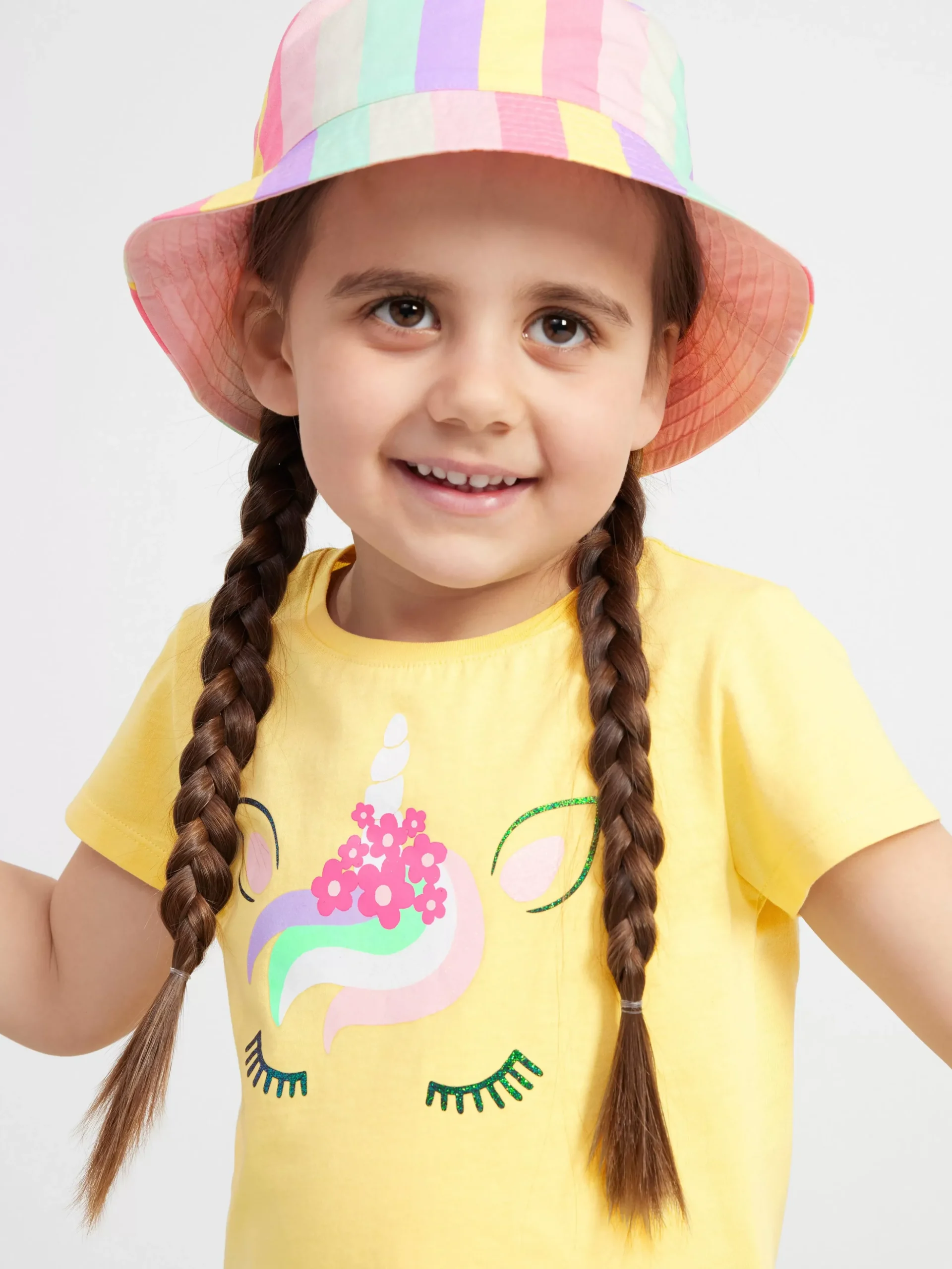 Toppar & T-Shirts>Lindex Kortarmad Topp Med Enhorning Light Yellow