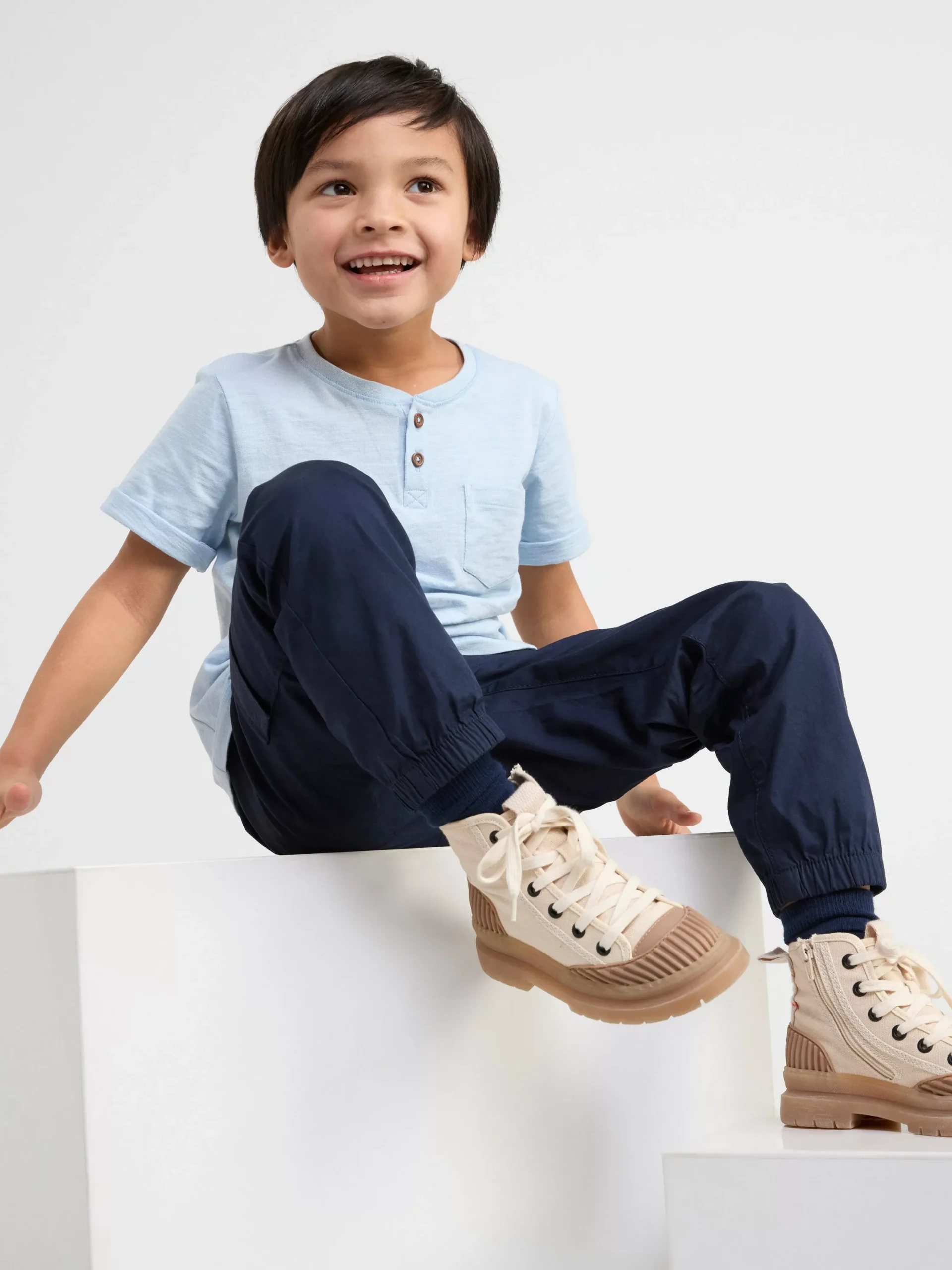 Toppar & T-Shirts>Lindex Kortarmad Topp Med Knappar Light Blue