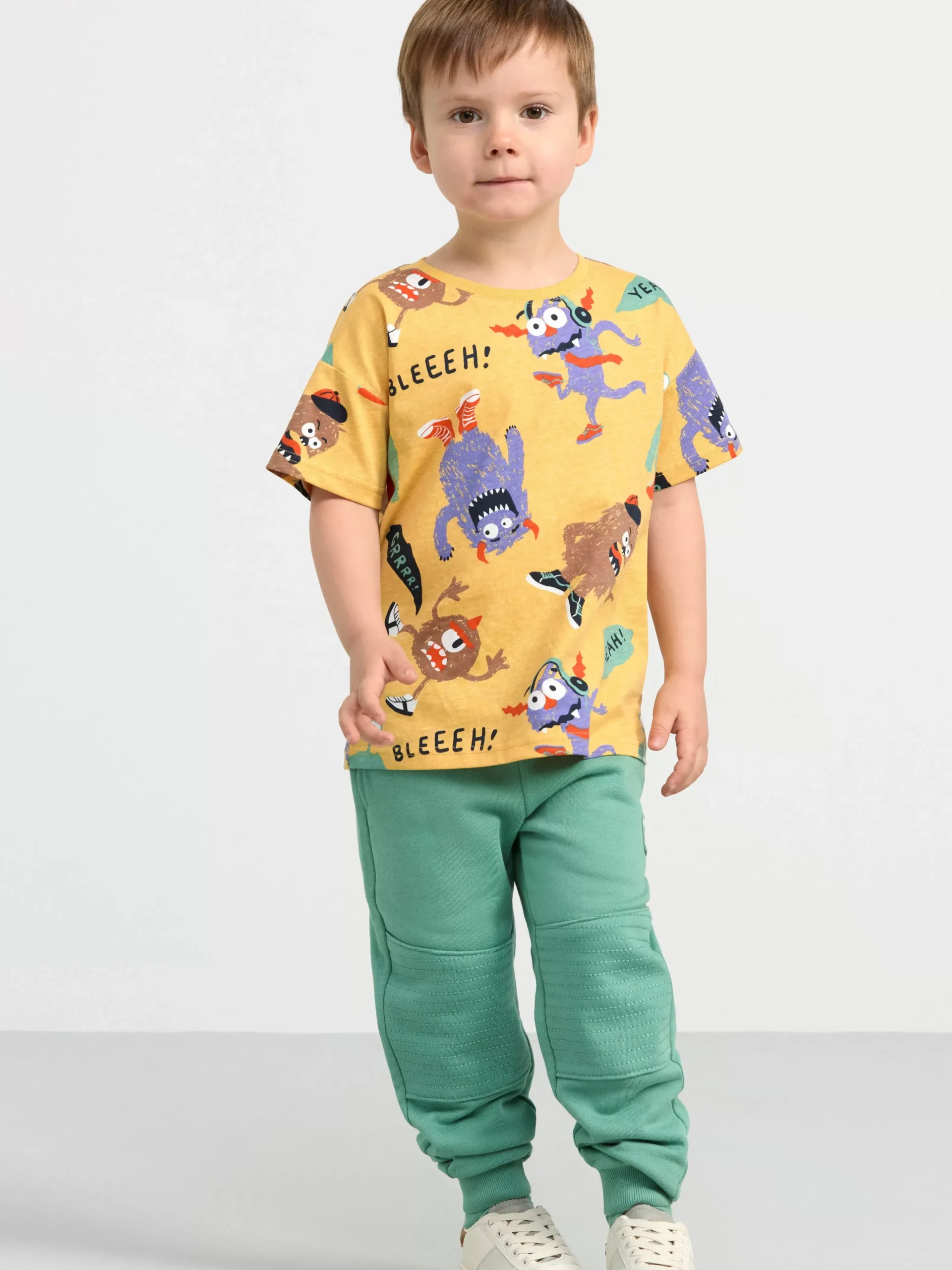 Toppar & T-Shirts>Lindex Kortarmad Topp Med Monster Light Dusty Yellow