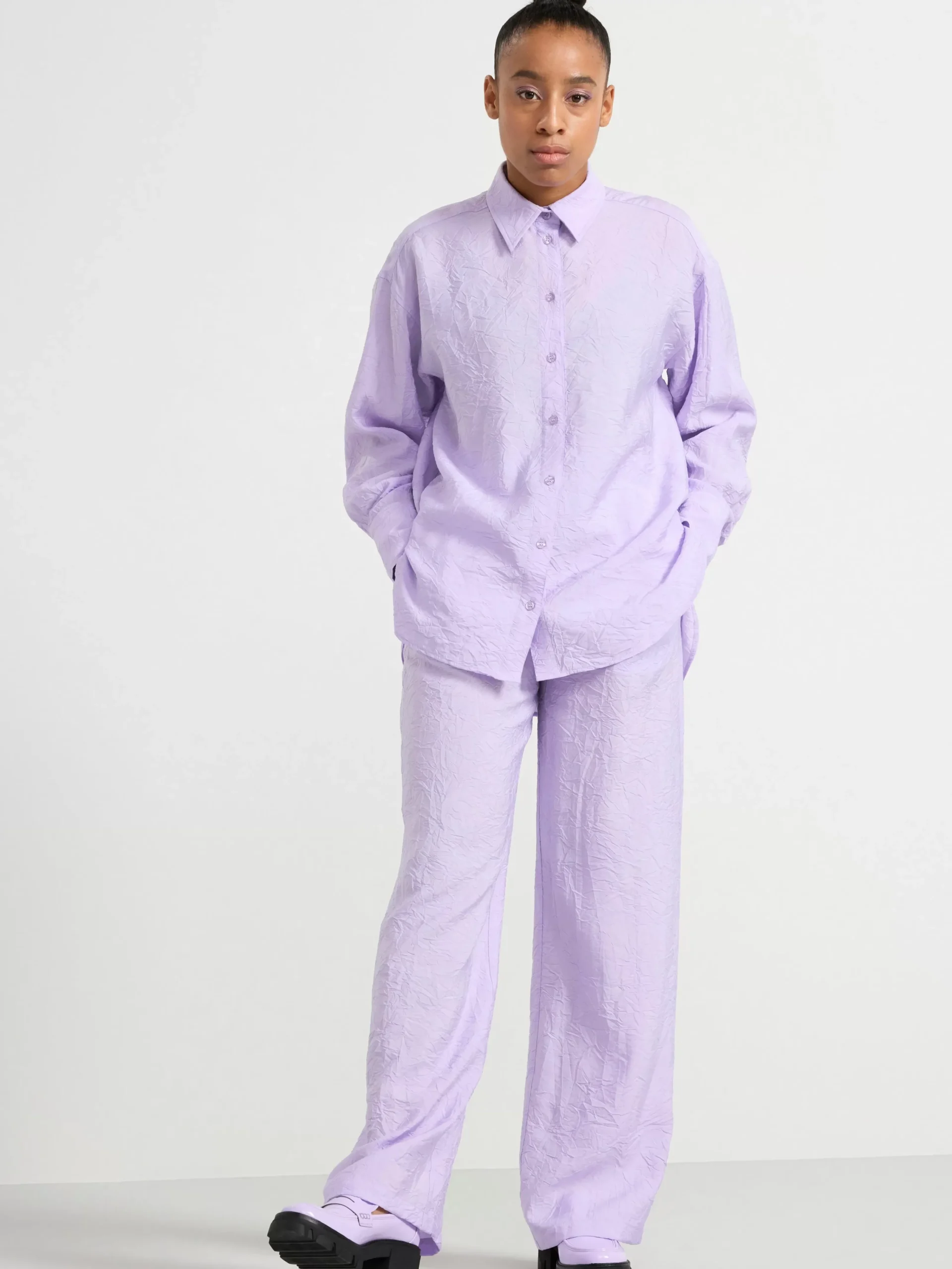 Blusar & Skjortor>Lindex Krinklad Langarmad Skjorta Light Lilac
