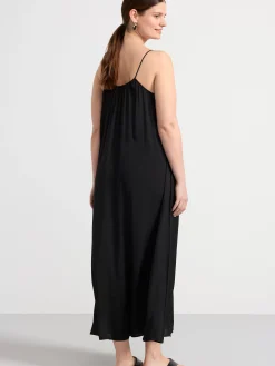 Klänningar>Lindex Lang Satinklanning Black