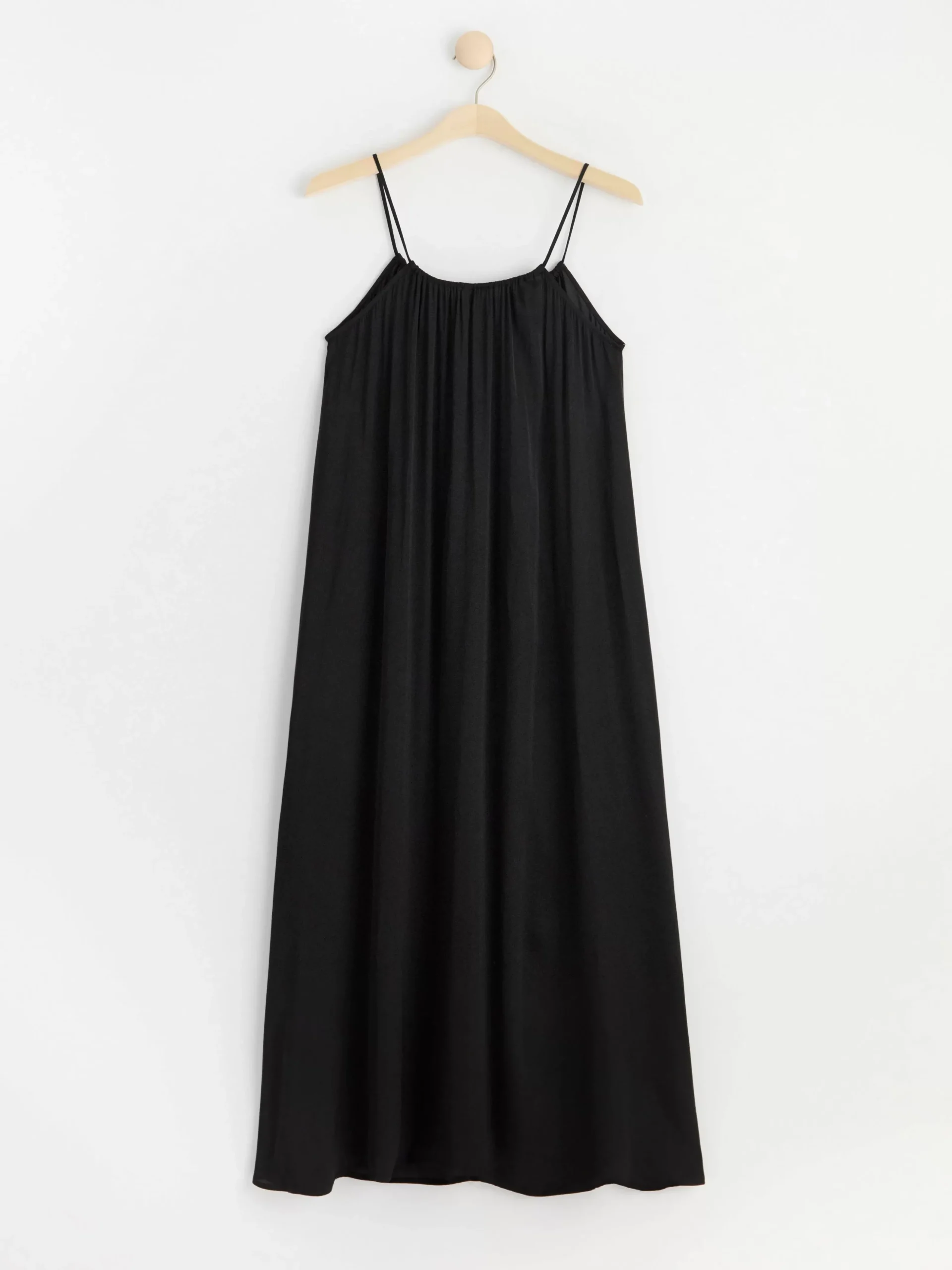 Klänningar>Lindex Lang Satinklanning Black