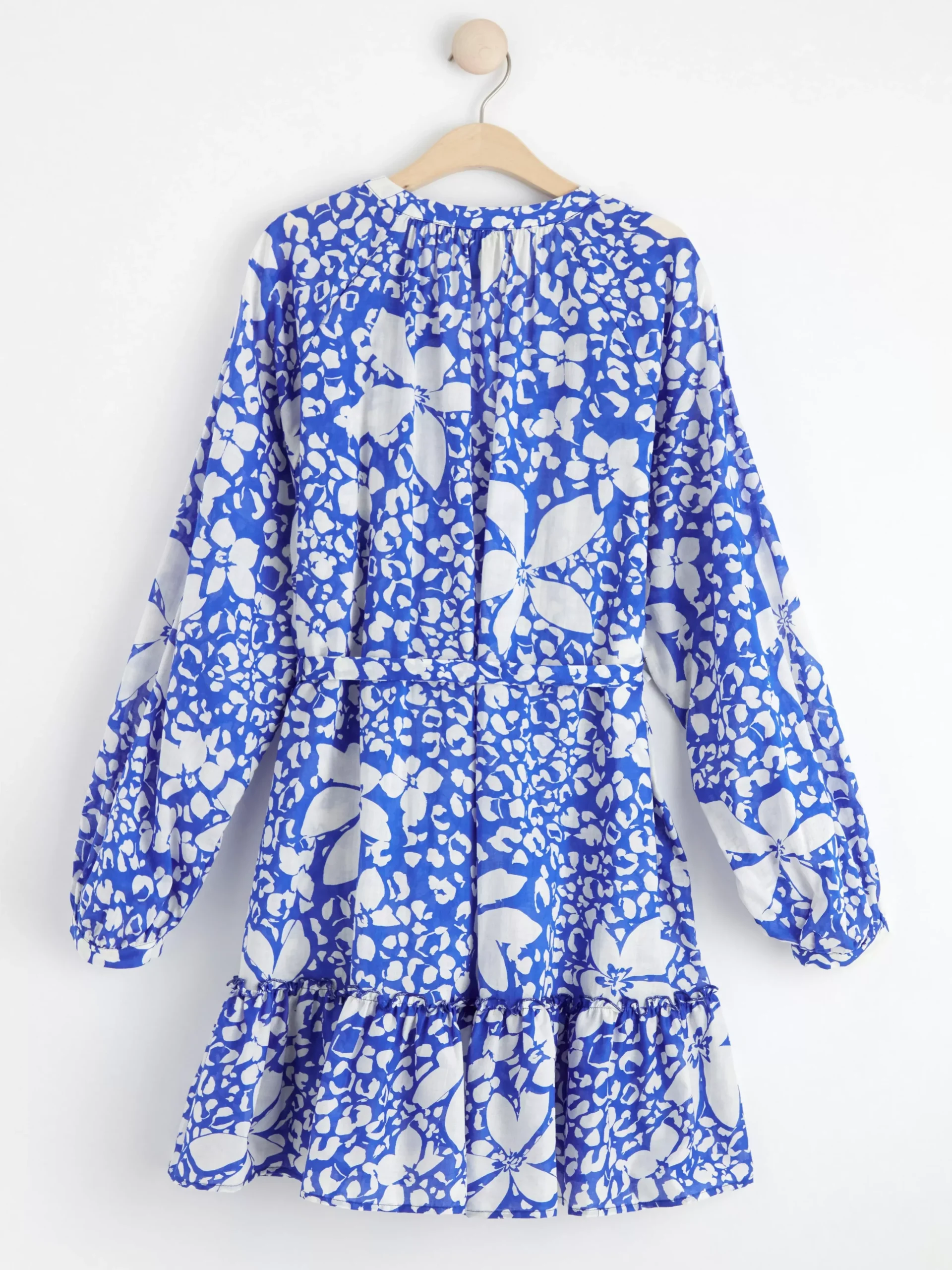 Klänningar>Lindex Langarmad Klanning Med Blommor Blue