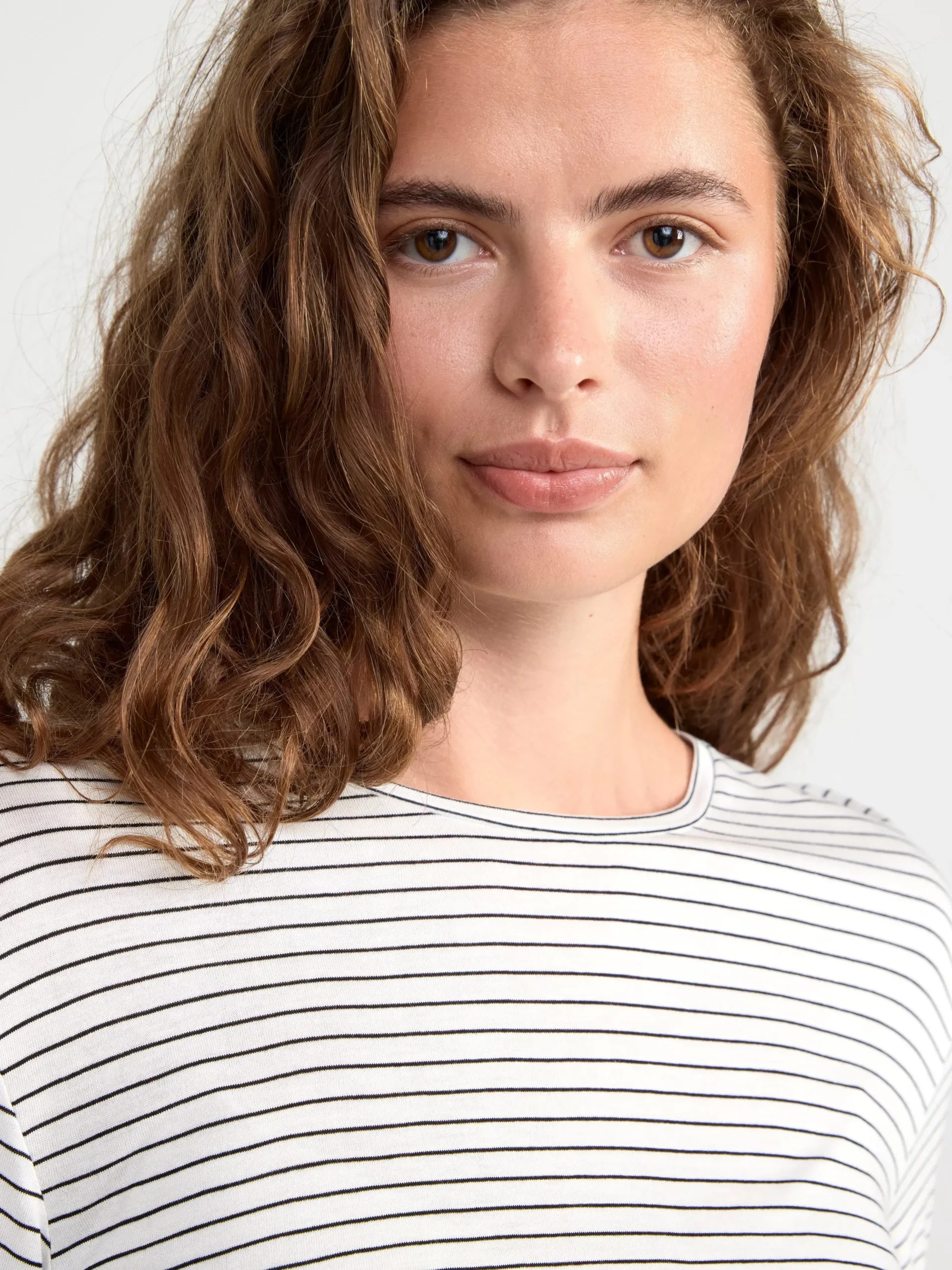 Toppar & T-Shirts>Lindex Langarmad Topp Off White