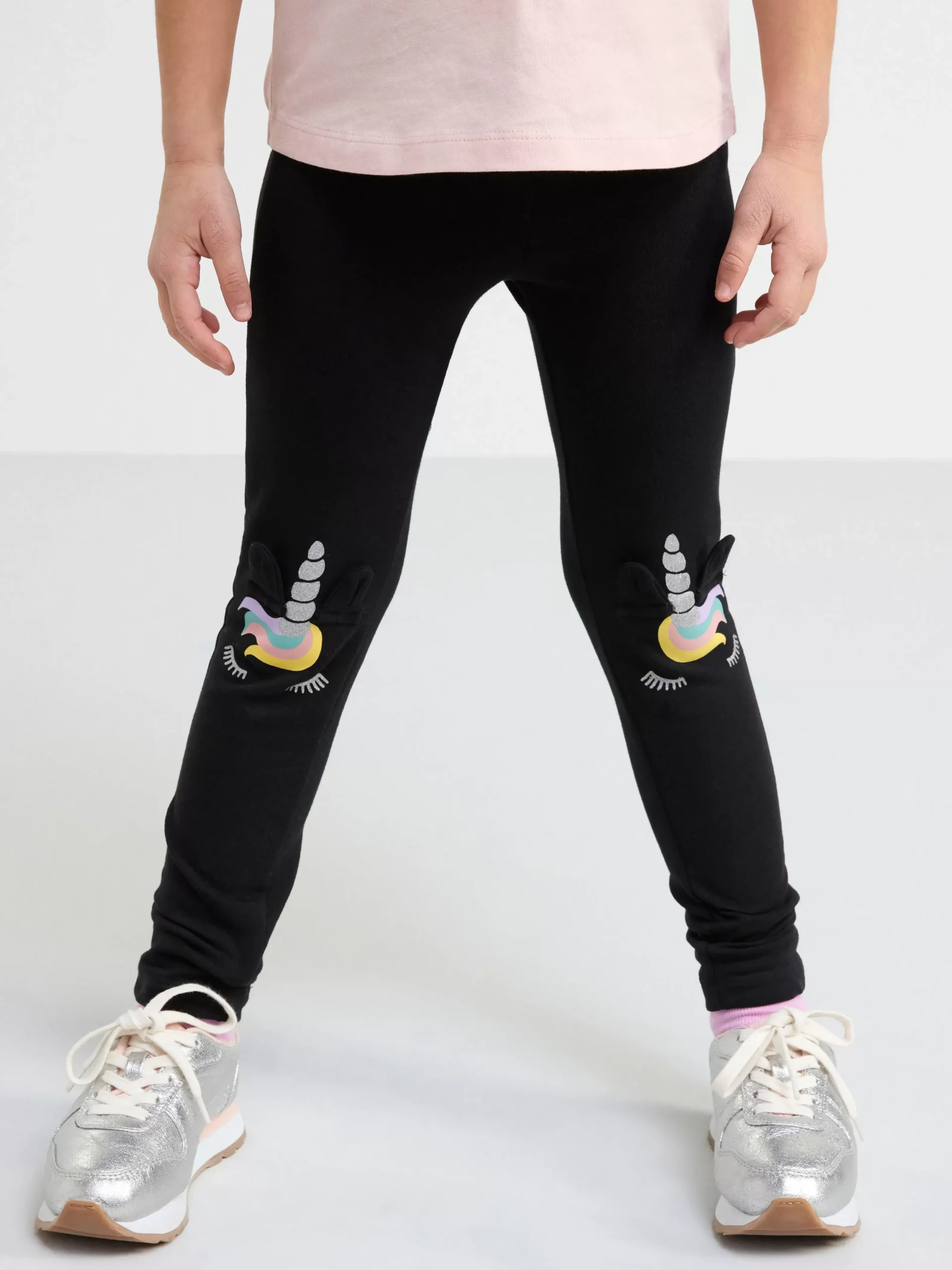 Byxor & Leggings>Lindex Leggings Med Applikationer Pa Knana Black