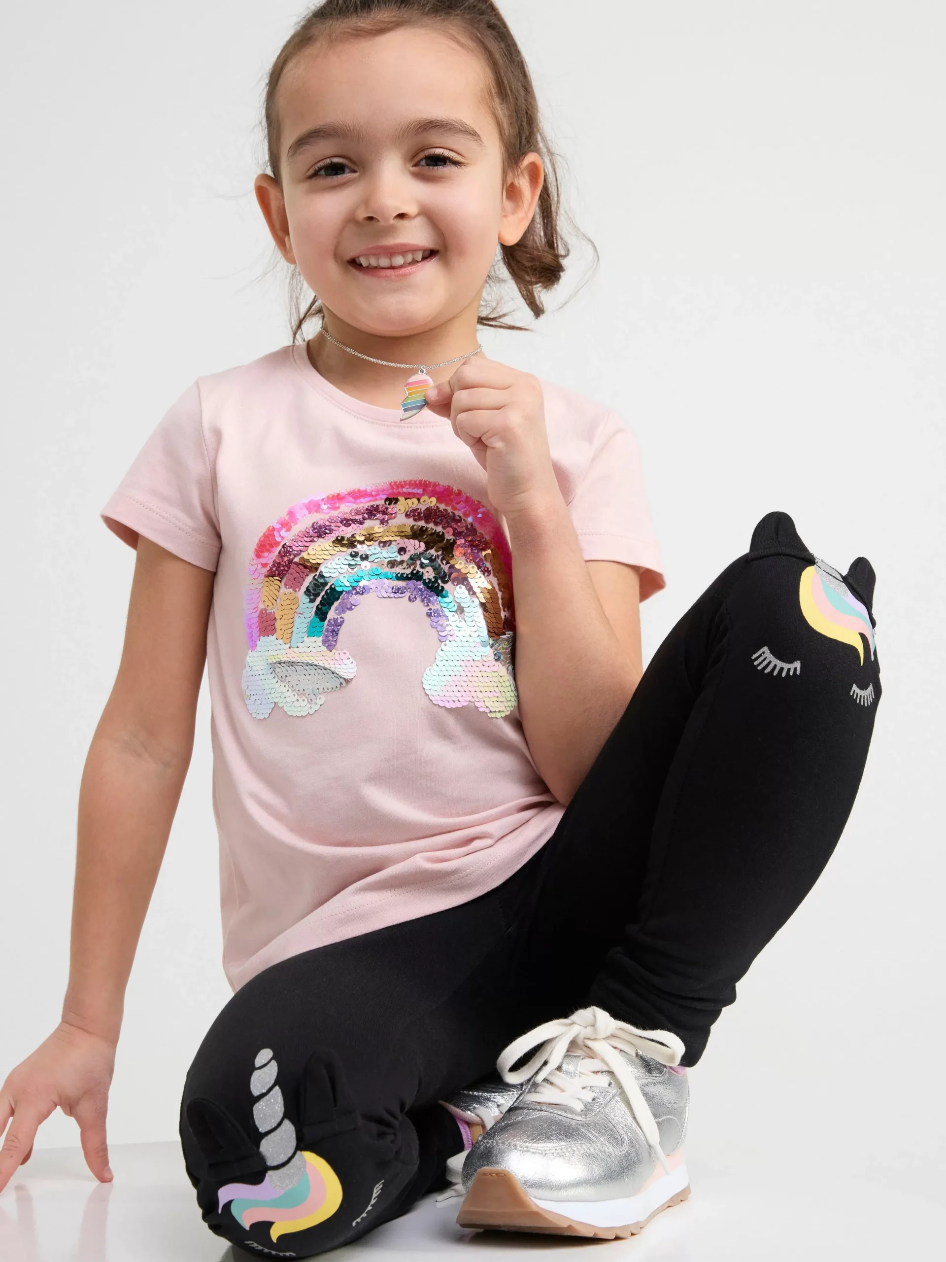 Byxor & Leggings>Lindex Leggings Med Applikationer Pa Knana Black