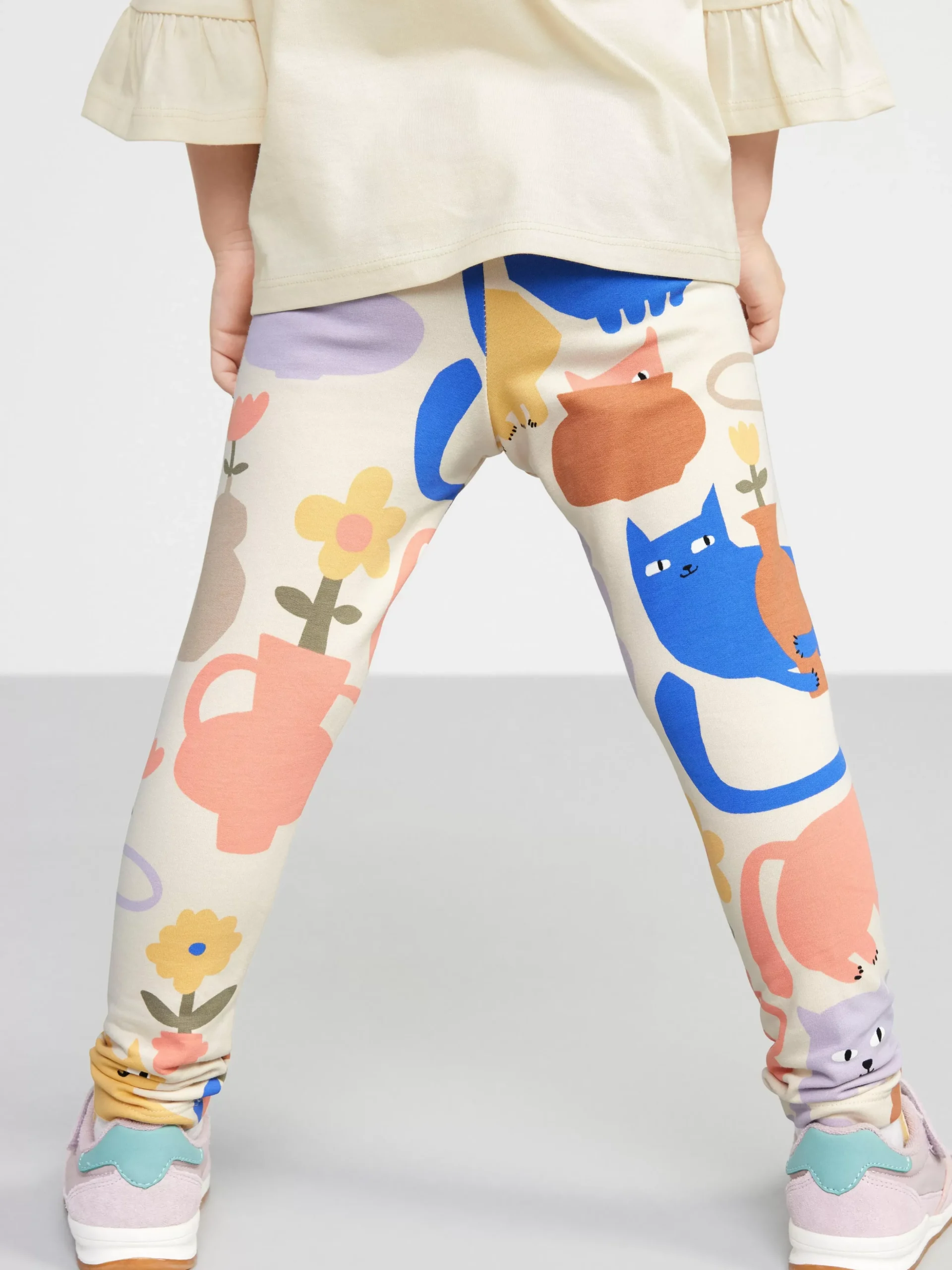 Byxor & Leggings>Lindex Leggings Med Katter Och Borstad Insida Light Beige