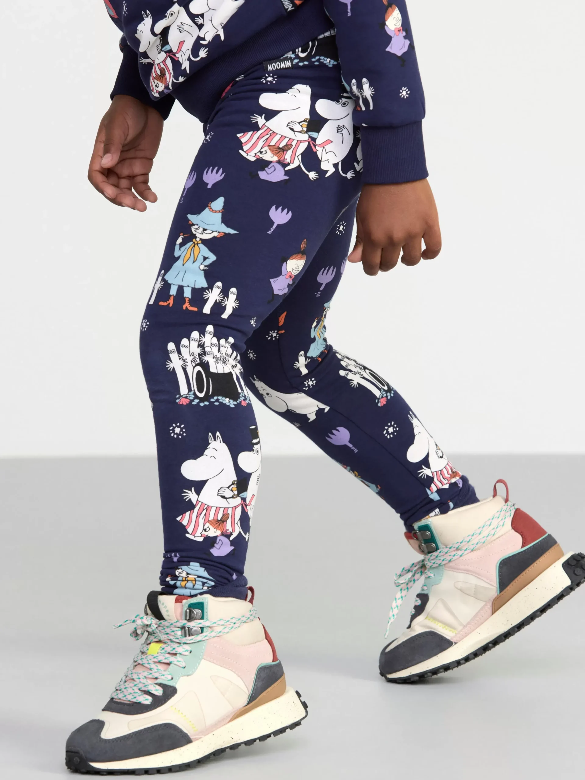Byxor & Leggings>Lindex Leggings Med Mumin Och Borstad Insida Dark Blue