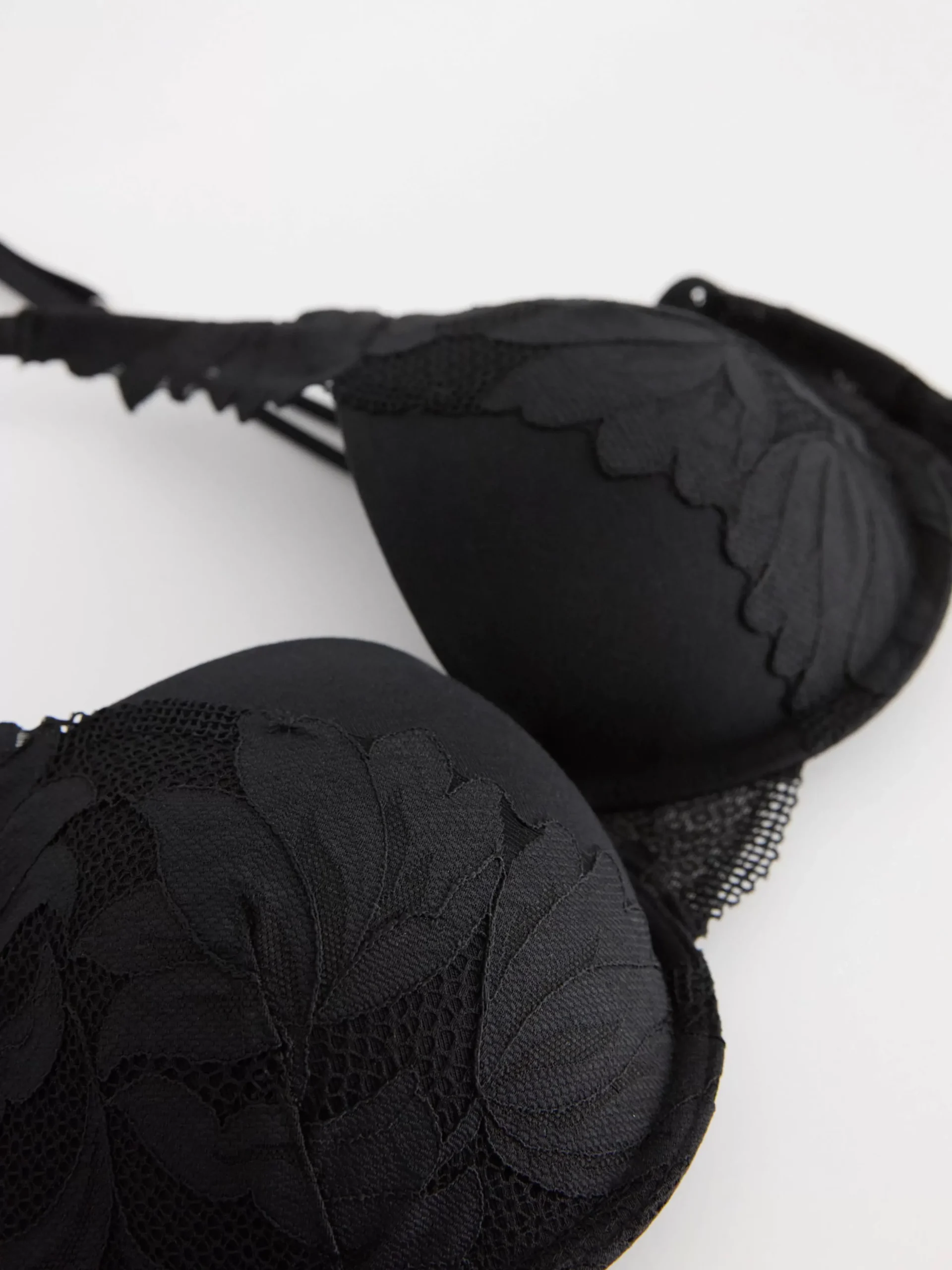 Bh>Lindex Lilja T-Shirt Bh Med Spets Black
