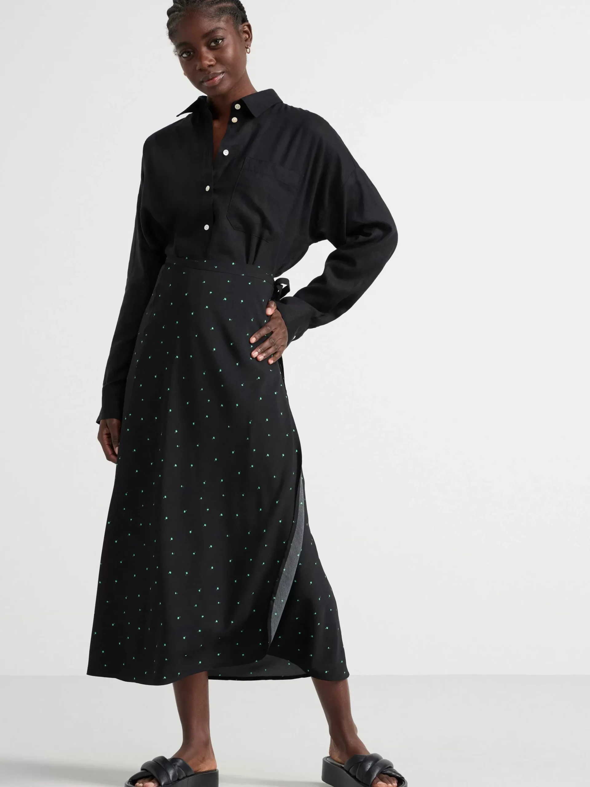 Kjolar>Lindex Midikjol I Omlottmodell Black