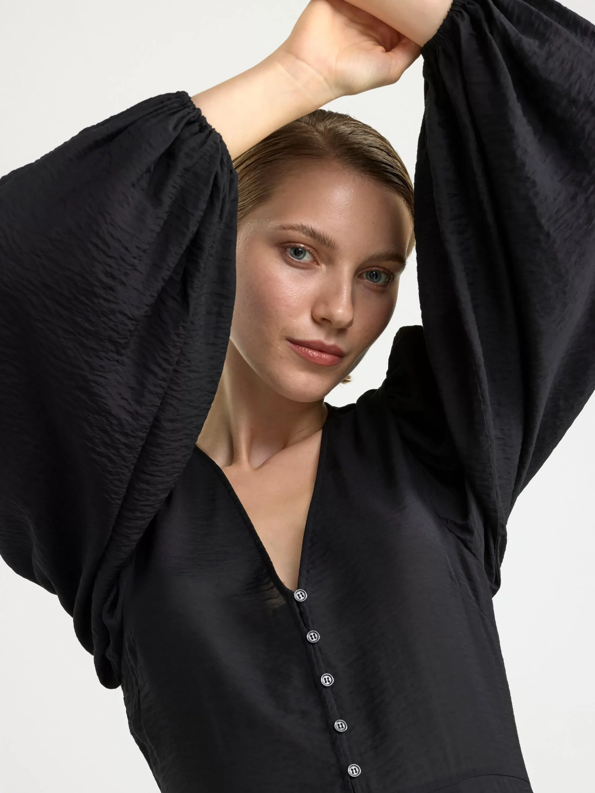 Klänningar>Lindex Midiklanning Med Puffarm Black