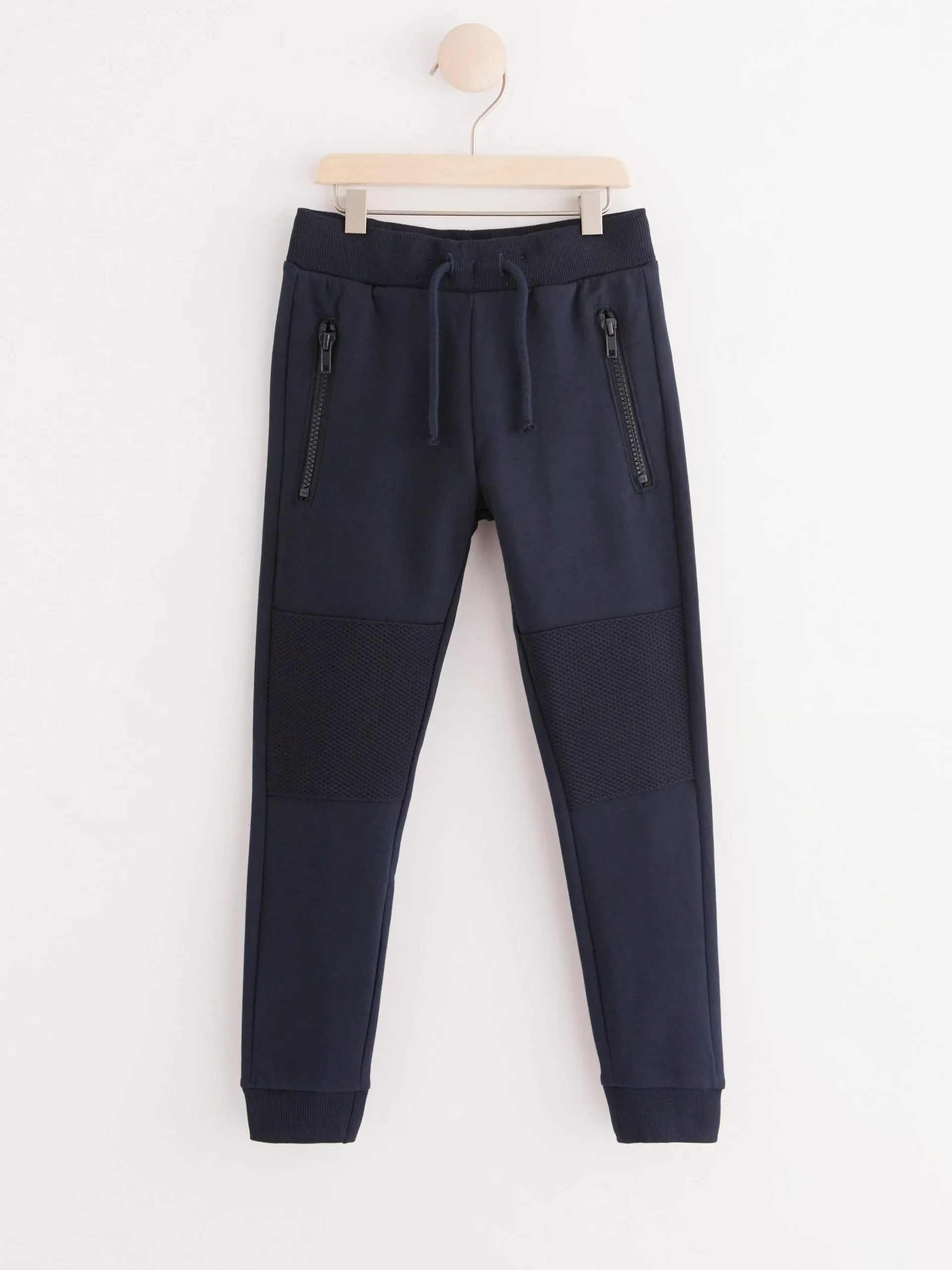 Byxor & Leggings>Lindex Mjukisbyxor Med Lappar I Mesh Pa Knana Dark Navy
