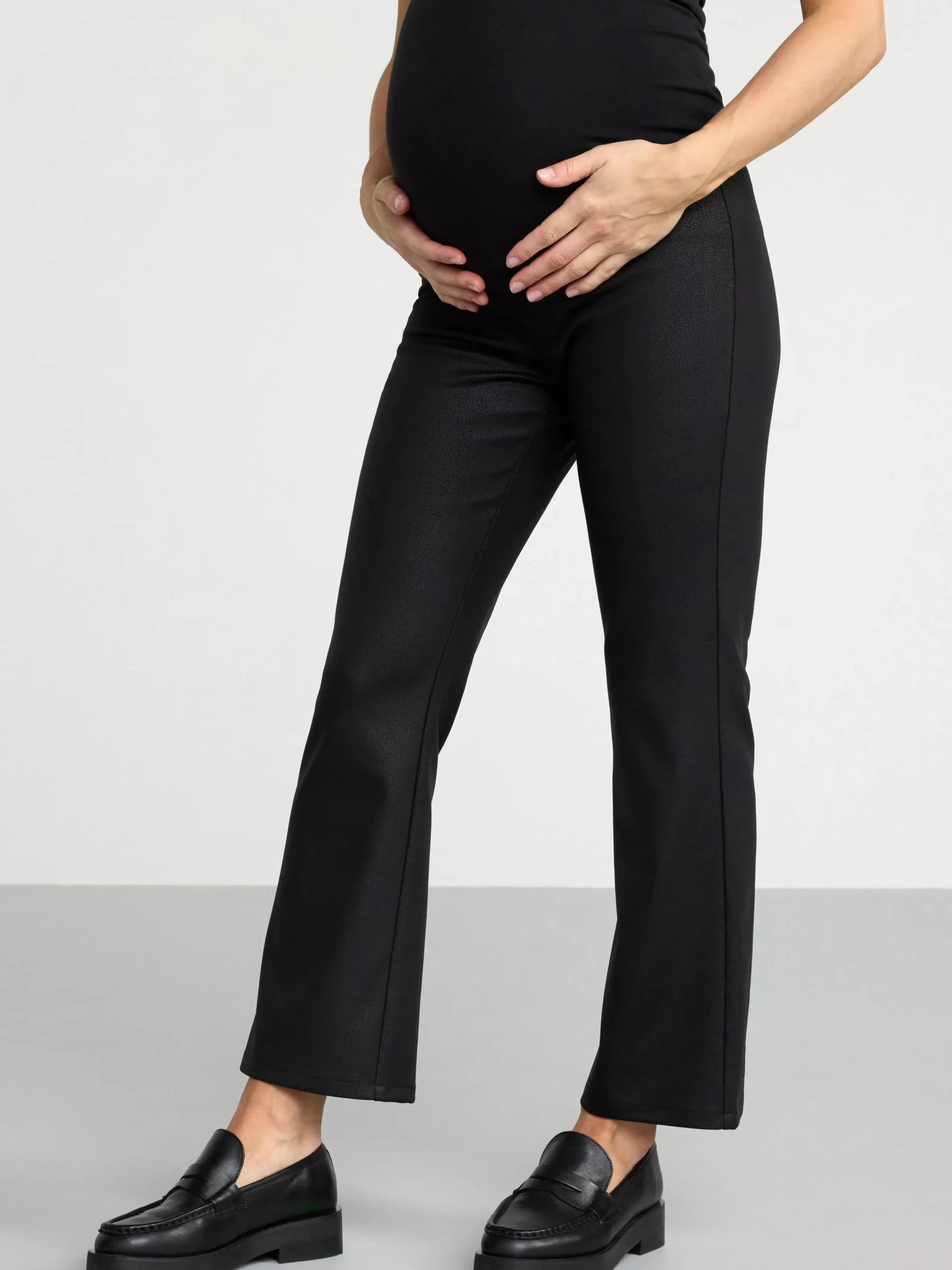Byxor>Lindex Mom Belagd Trikabyxa Med Croppat Ben Black