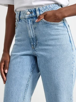 Jeans><noscript><img width=