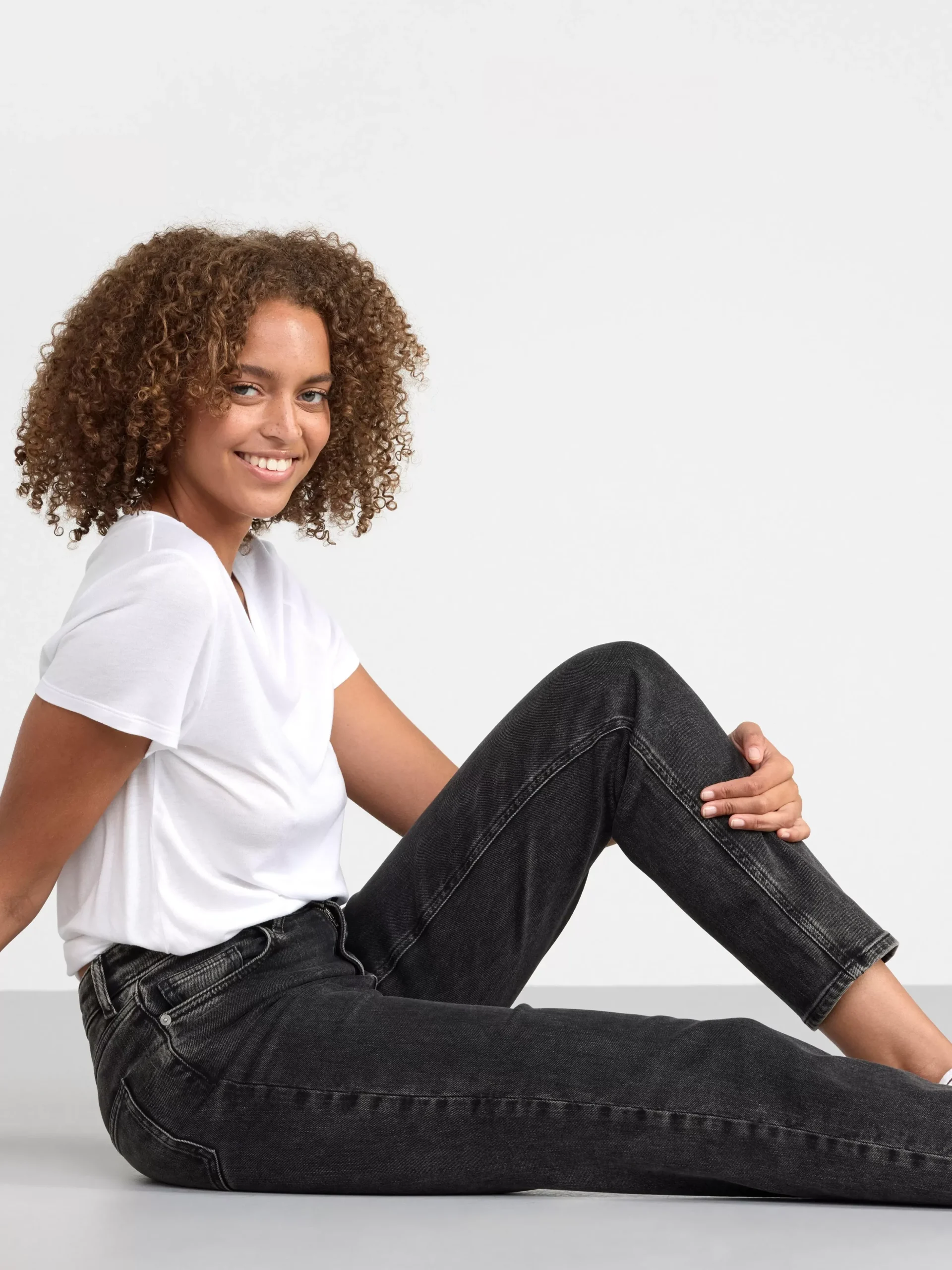 Jeans>Lindex Nea Croppade Raka Jeans Black