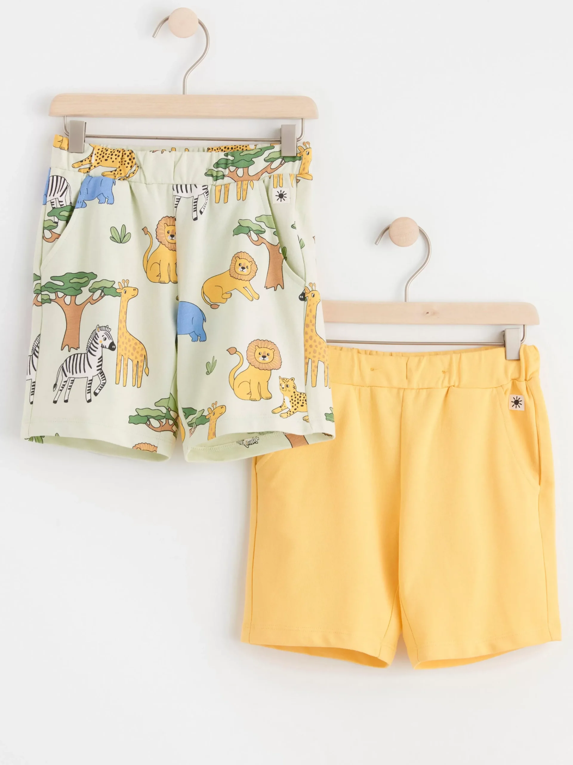 Byxor & Leggings>Lindex 2-Pack Shorts Light Dusty Green