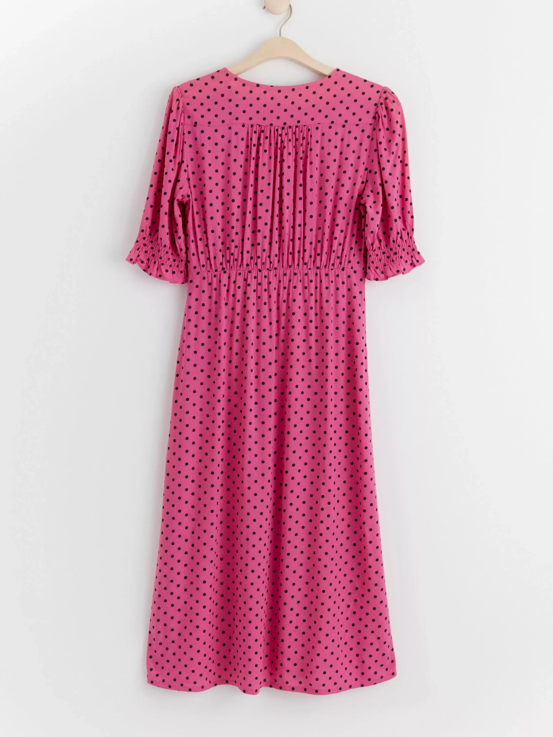 Klänningar>Lindex Prickig Midiklanning Med Puffarm Dark Pink