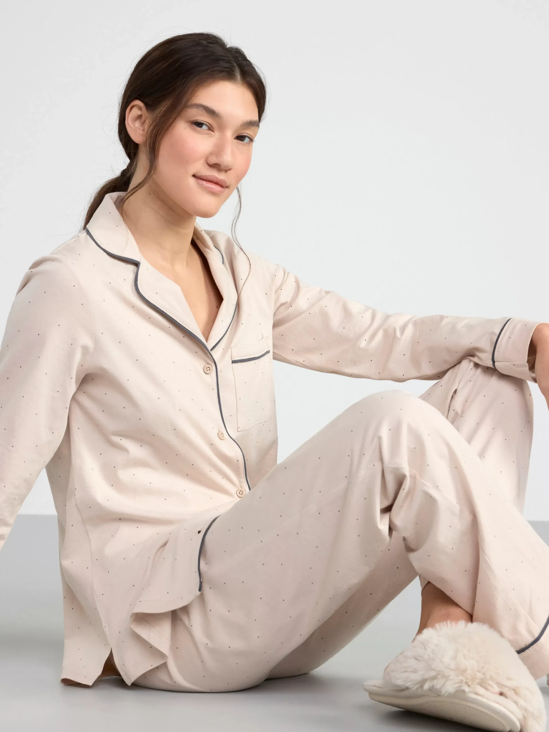 Nattplagg>Lindex Pyjamasset Med Skjorta Och Byxa. Light Beige