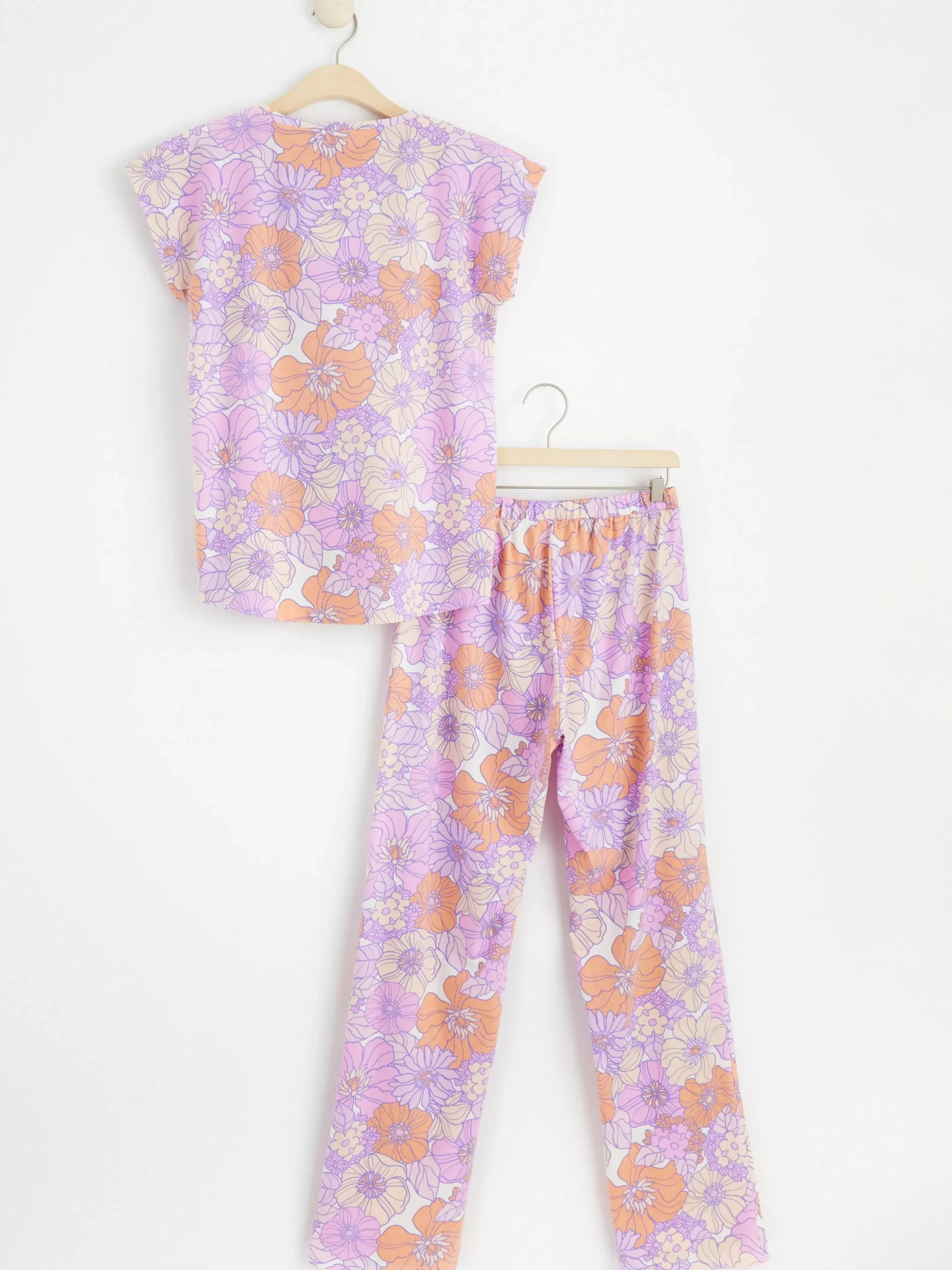 Nattplagg>Lindex Pyjamasset Med T-Shirt Och Vid Byxa Light Lilac